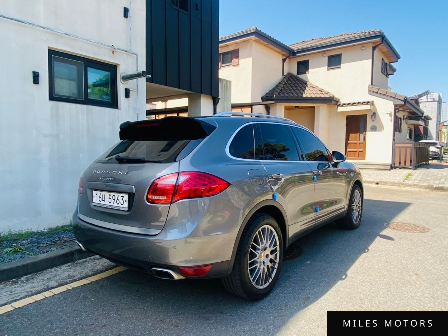 Porsche Cayenne 2013 — миниатюра 4
