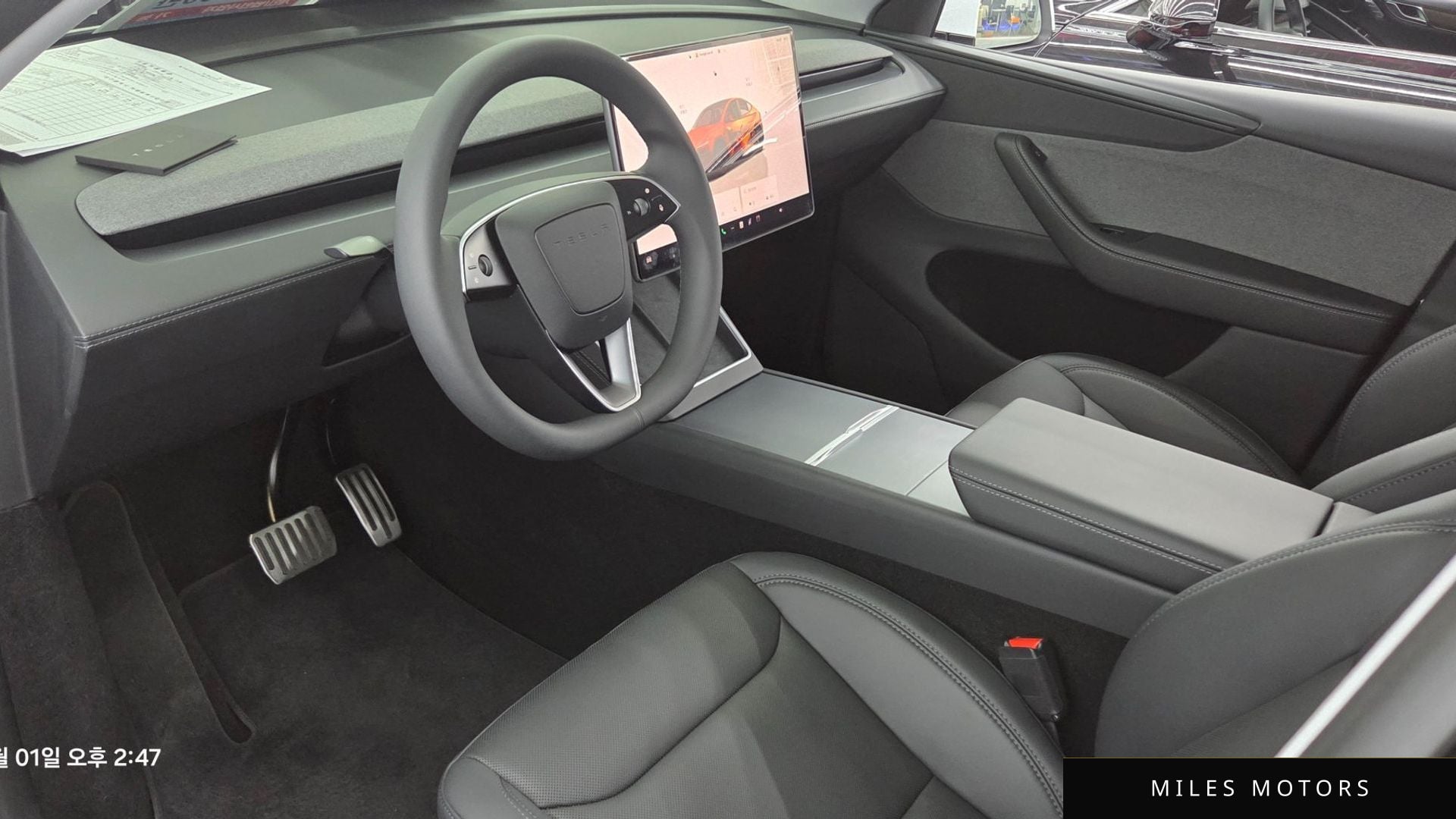 Tesla 모델 Y 2025 — миниатюра 2
