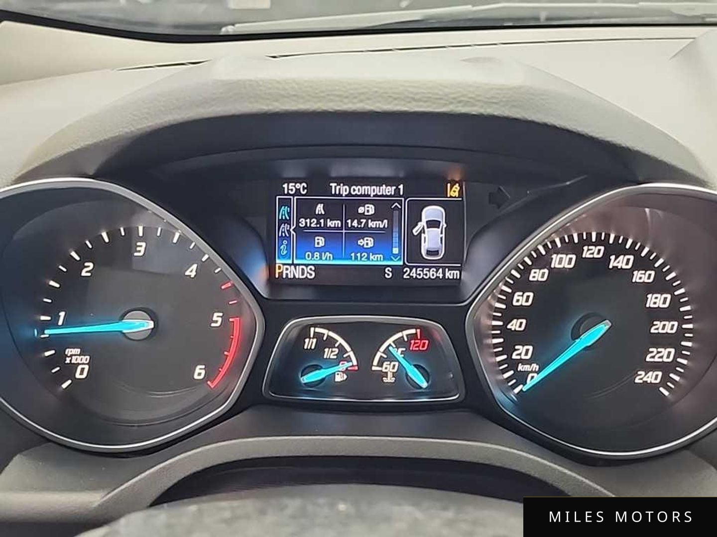 Ford Kuga 2016 — миниатюра 8