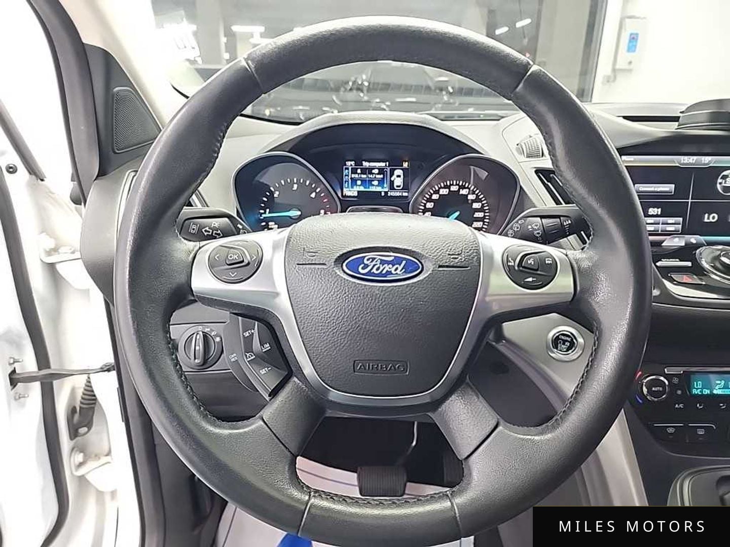 Ford Kuga 2016 — миниатюра 11