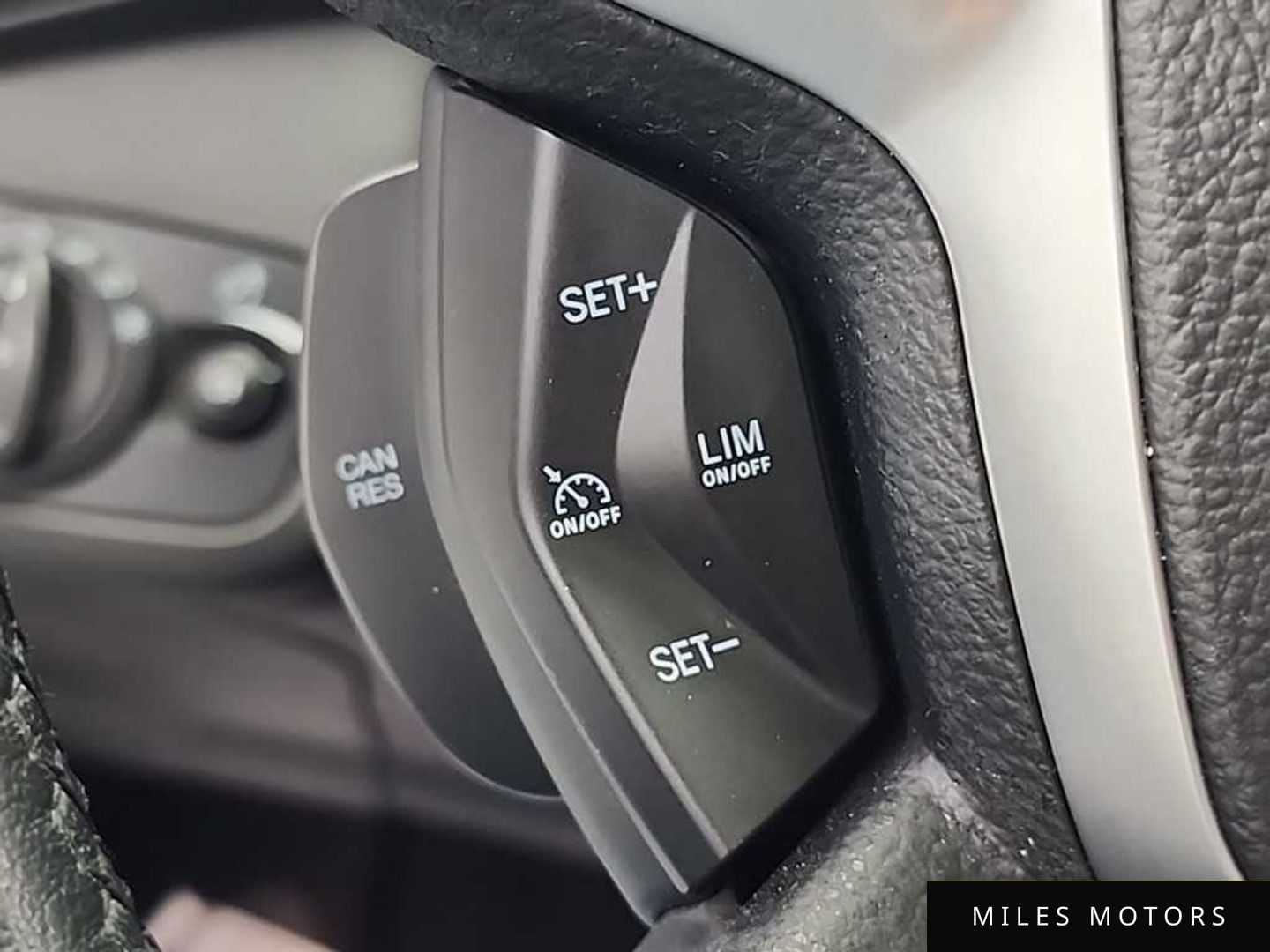 Ford Kuga 2016 — миниатюра 12