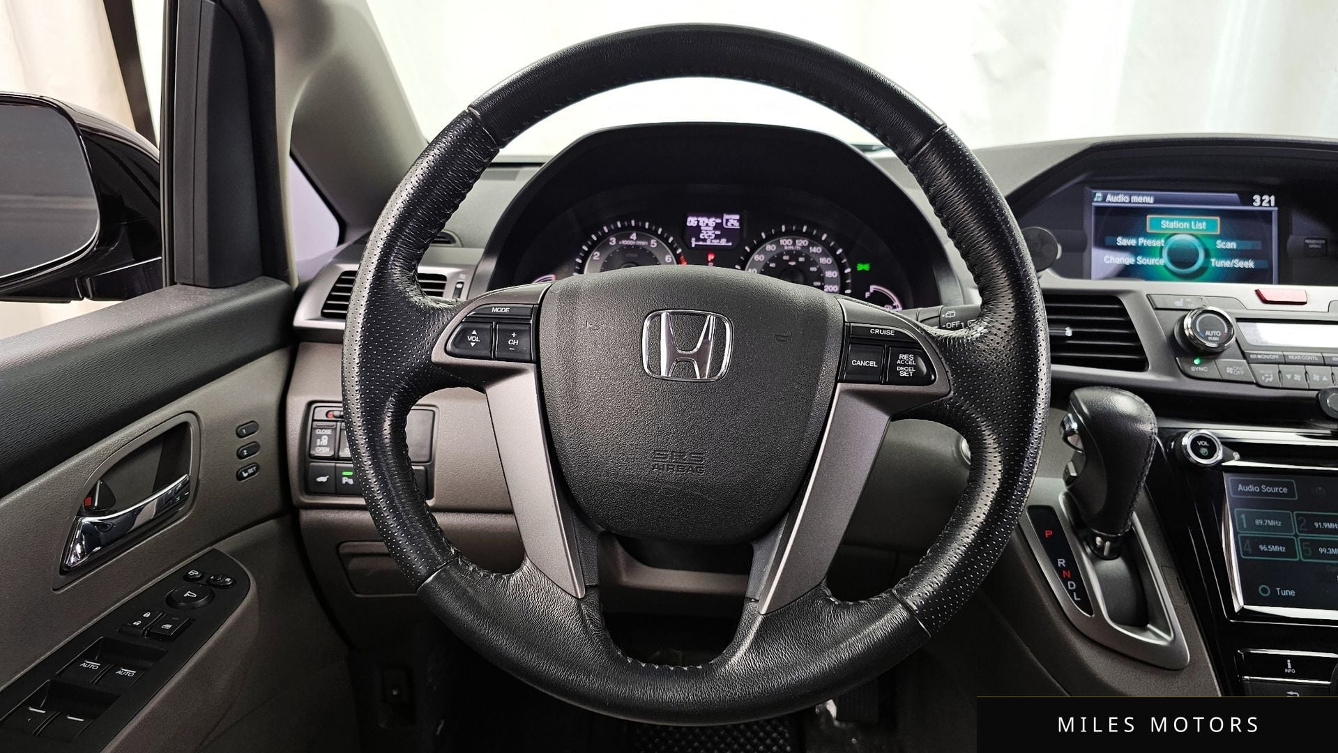 Honda Odyssey 2014 — миниатюра 13
