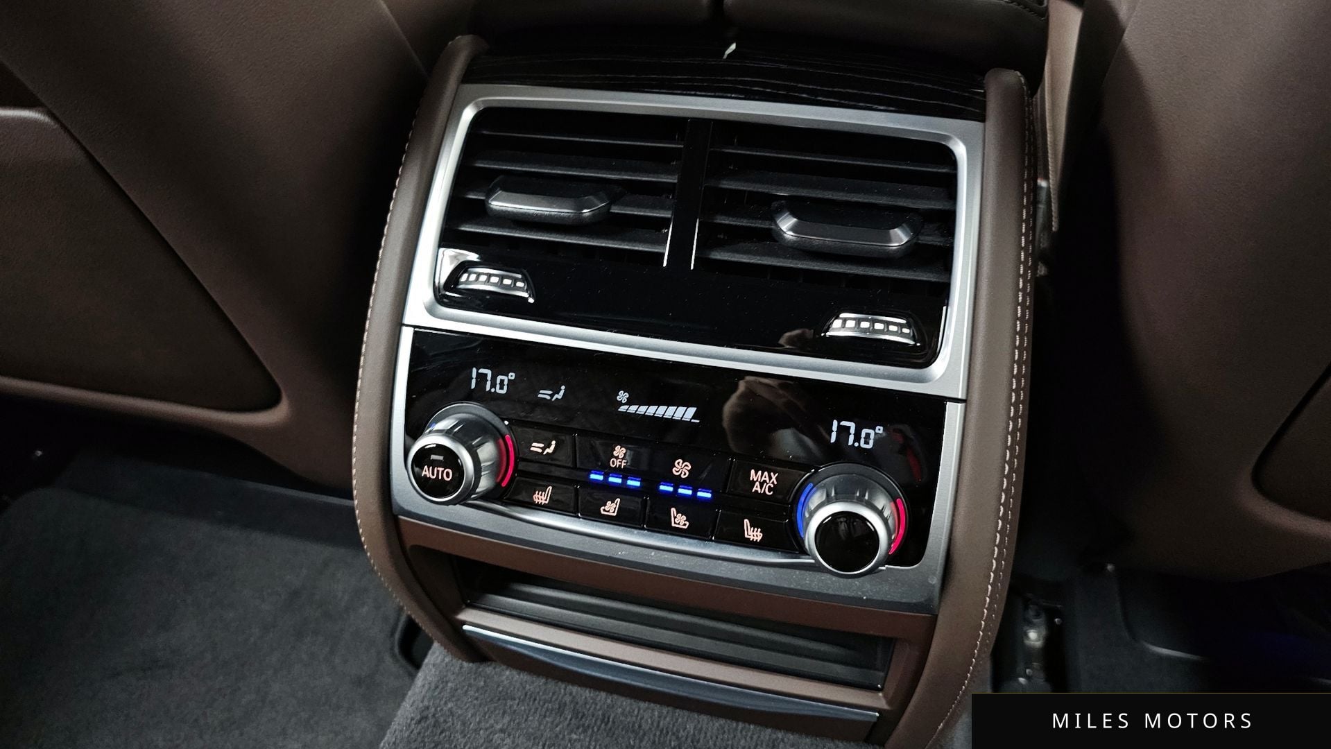 BMW 7 Series (G11) 2021 — миниатюра 25