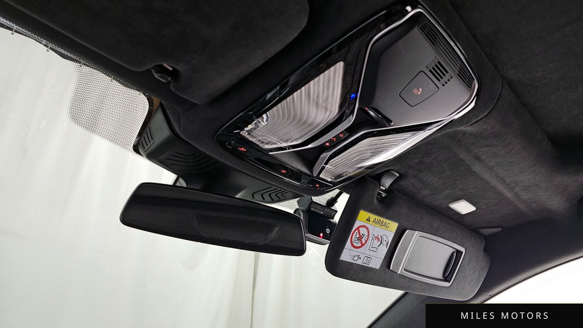 BMW 7 Series (G11) 2021 — миниатюра 27