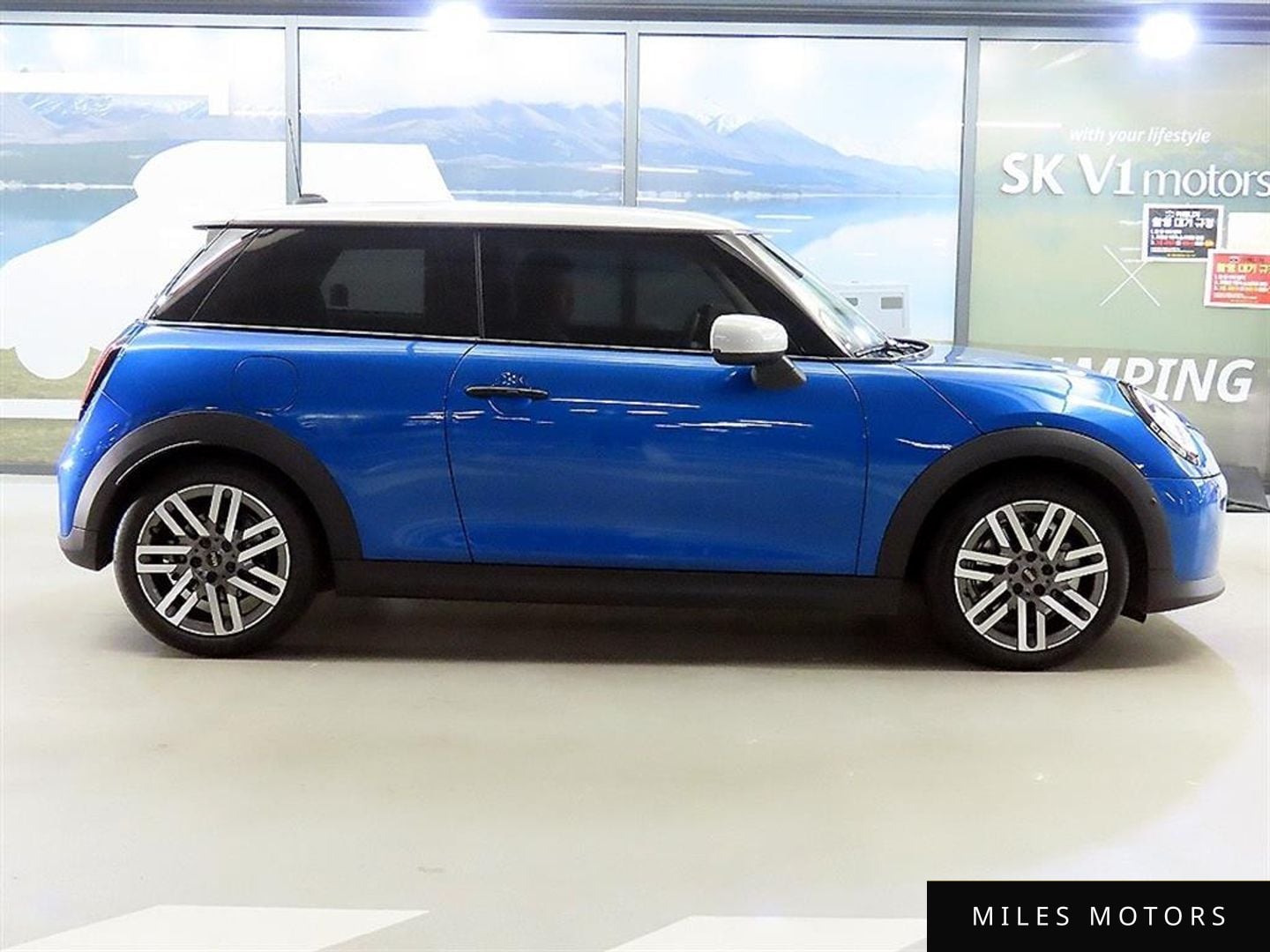 MINI 쿠퍼 C 2025 — миниатюра 3