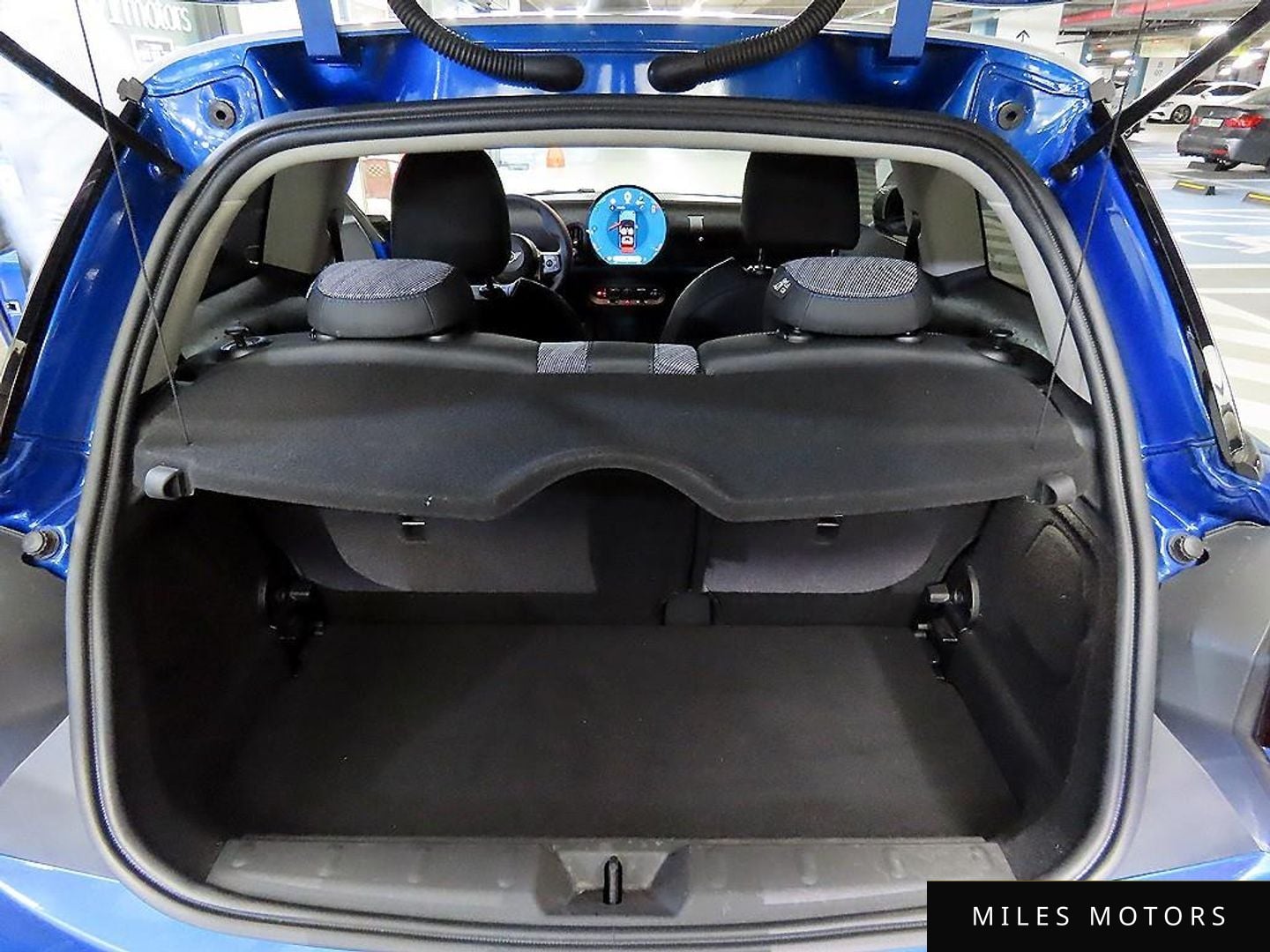 MINI 쿠퍼 C 2025 — миниатюра 16
