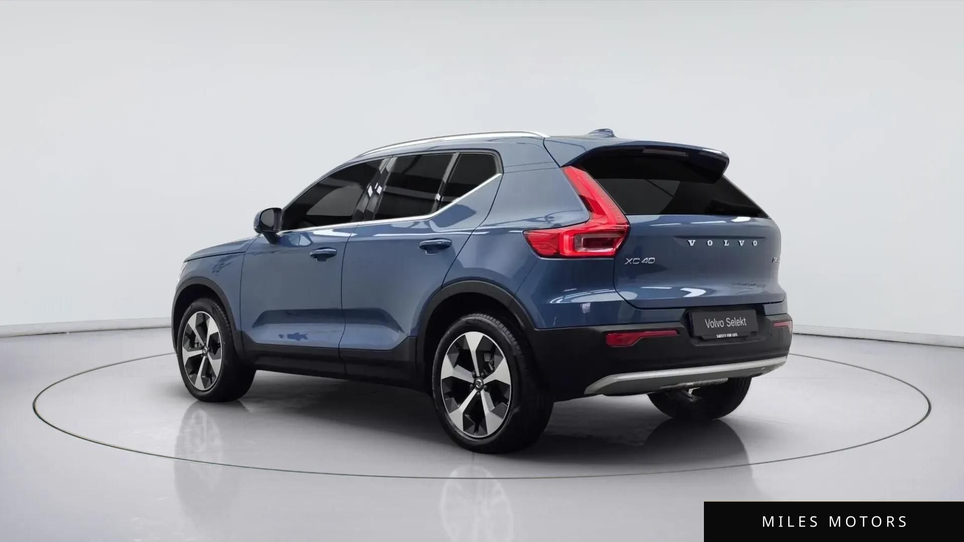 Volvo XC40 2025 — миниатюра 2