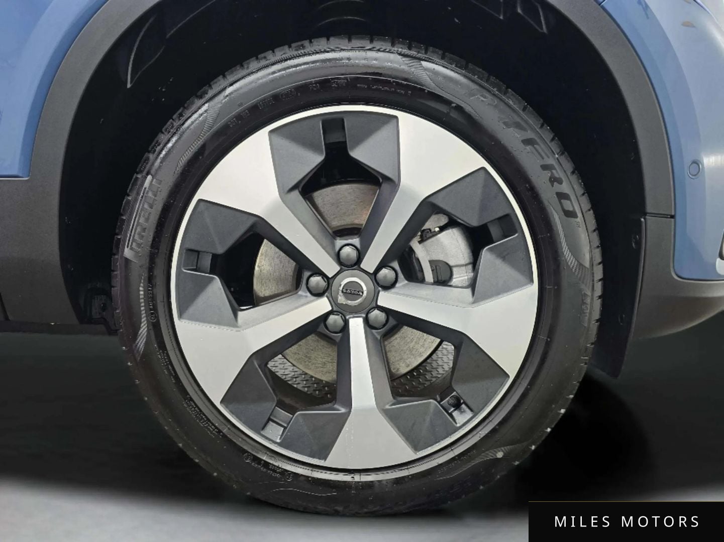 Volvo XC40 2025 — миниатюра 5