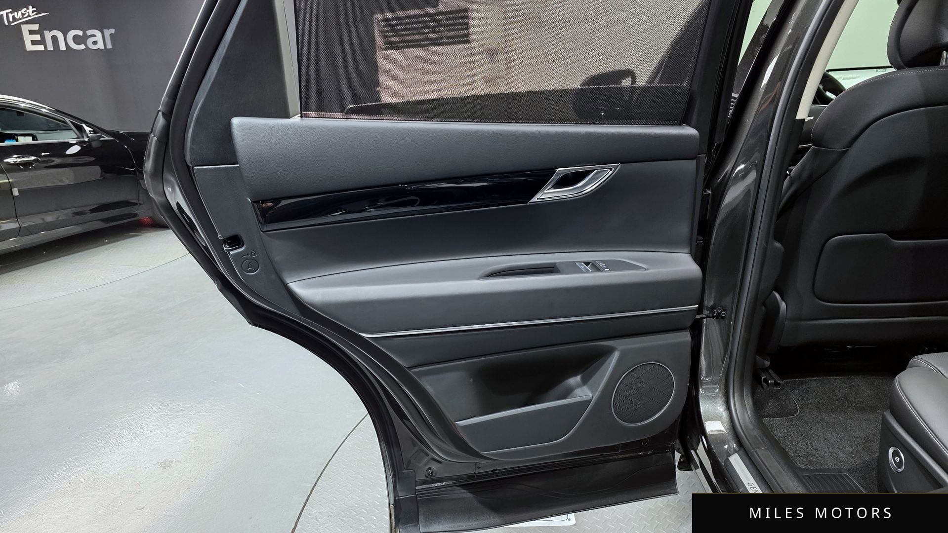 Genesis GV80 2023 — миниатюра 14
