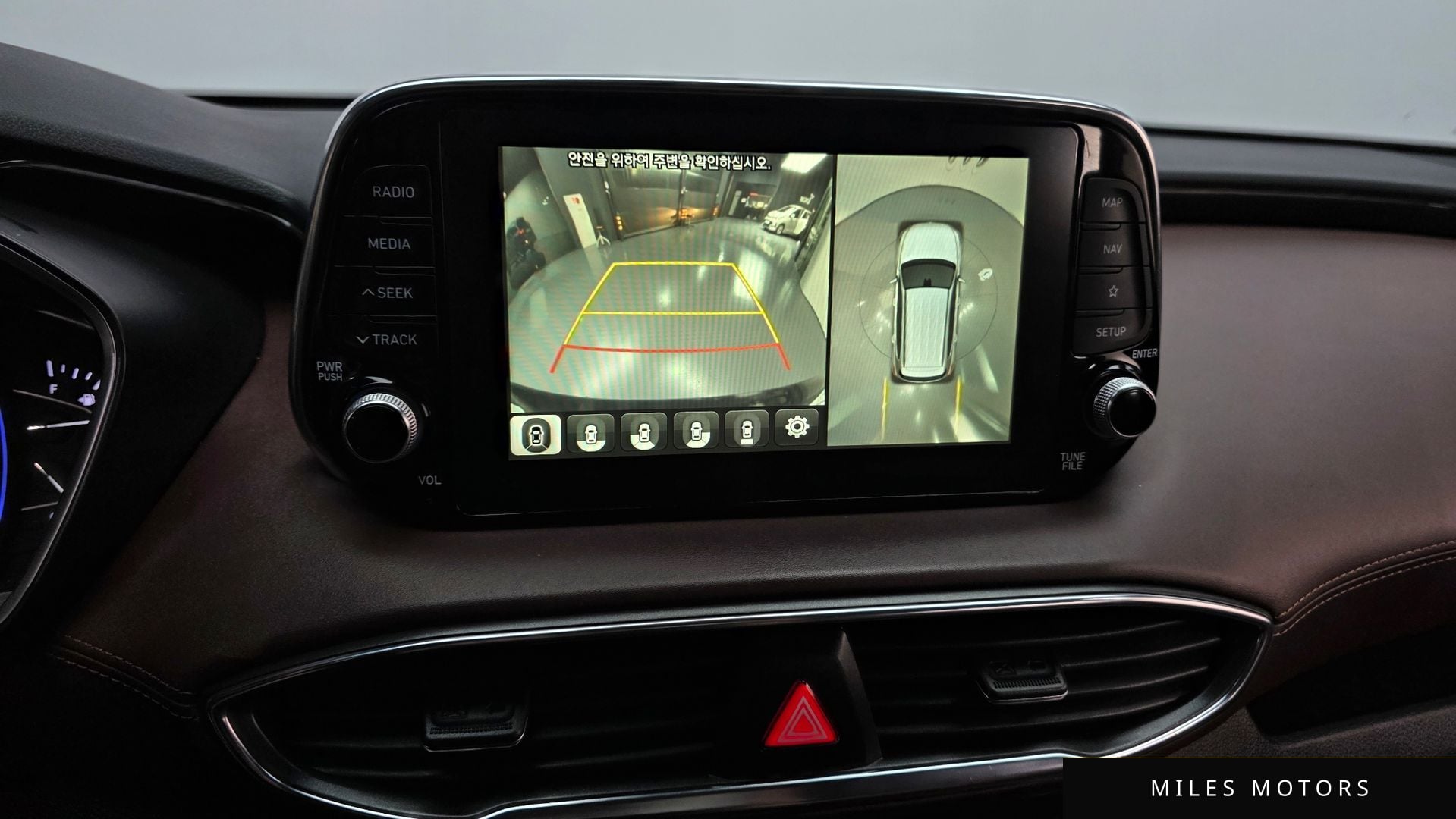 Hyundai Santafe 2019 — миниатюра 21