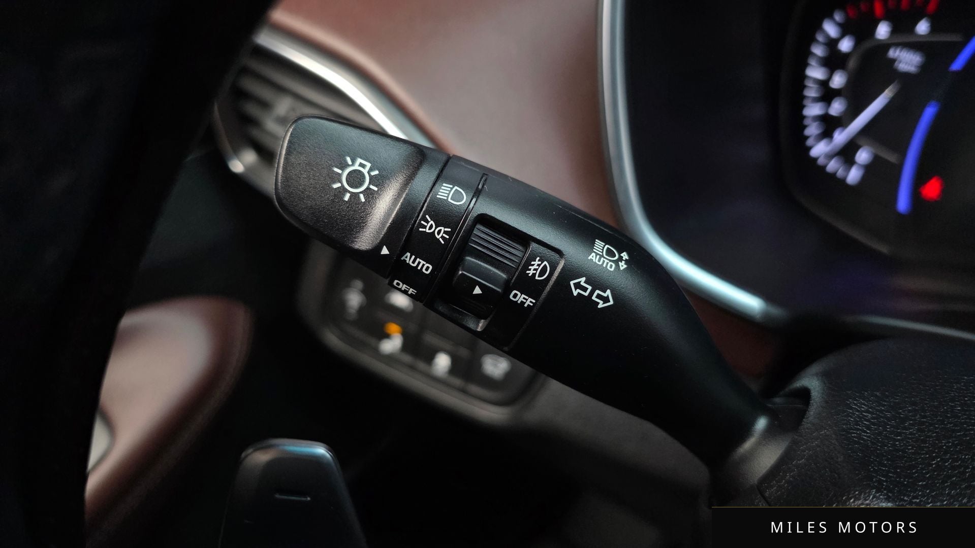 Hyundai Santafe 2019 — миниатюра 31