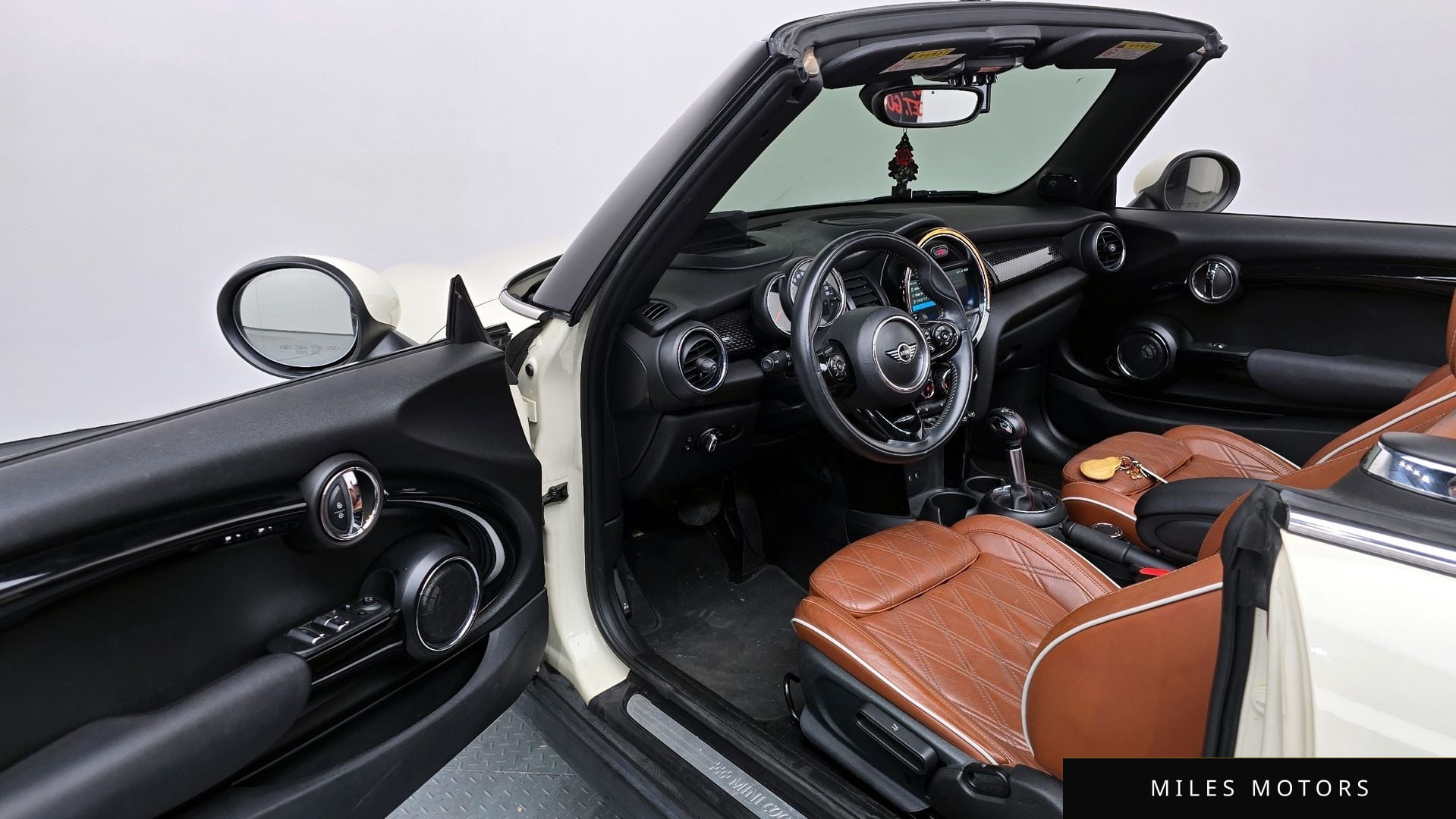 MINI 쿠퍼 S 컨버터블 2019 — миниатюра 10