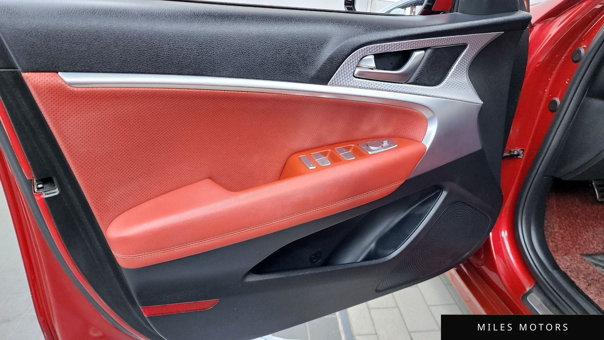 Genesis 뉴 G70 2021 — миниатюра 14