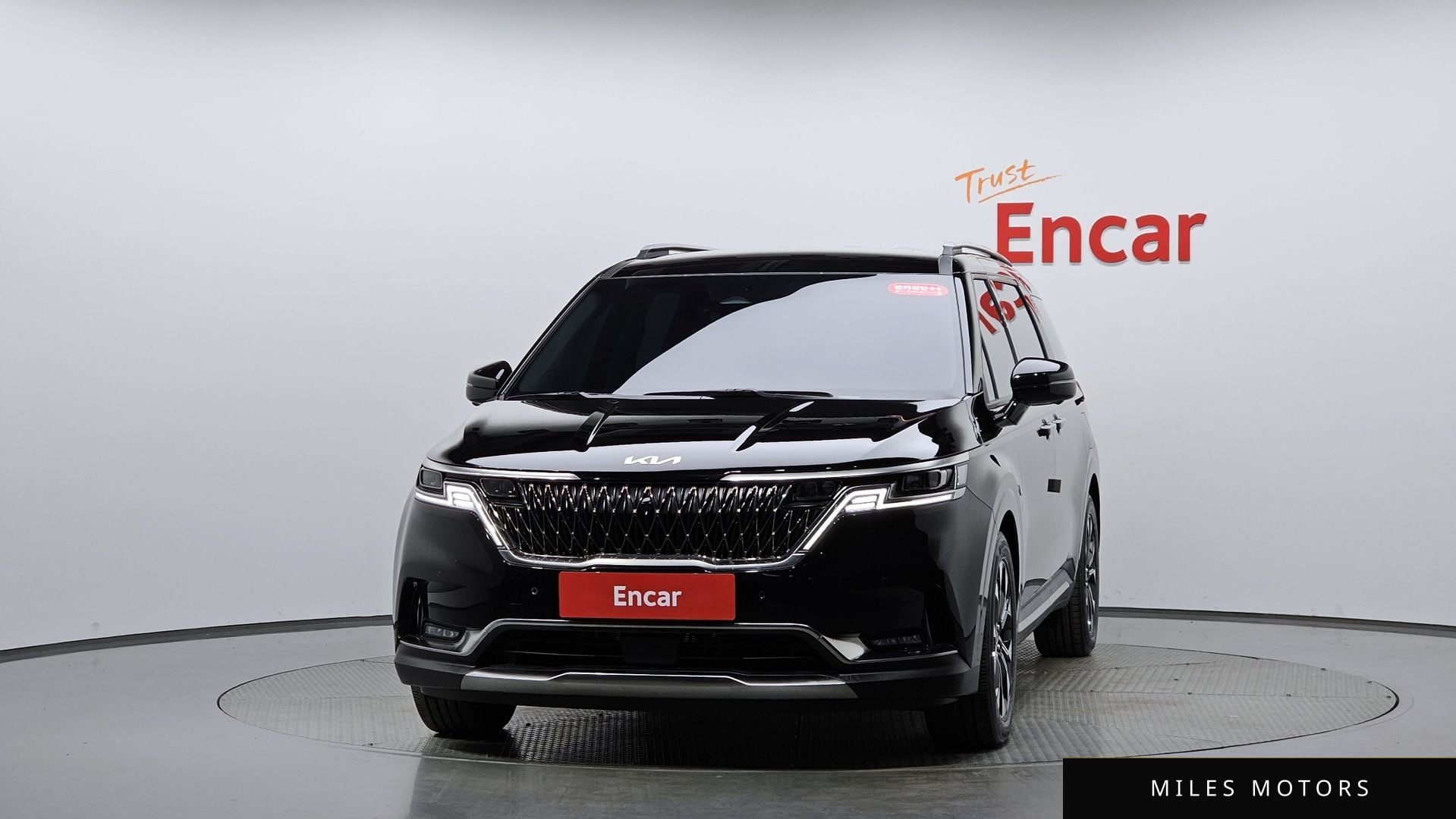 Kia Carnival 2023 — миниатюра 2