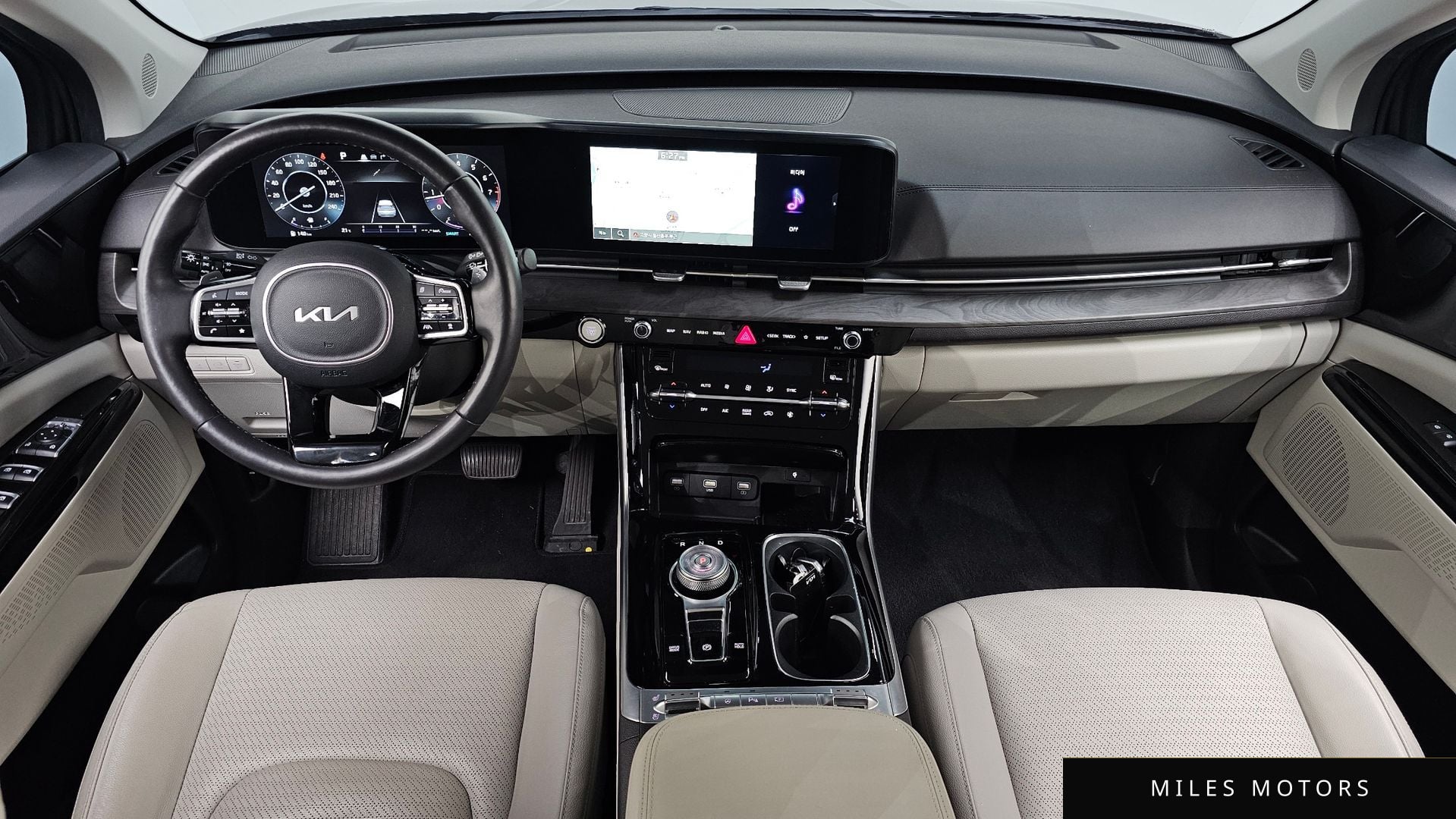 Kia Carnival 2023 — миниатюра 9