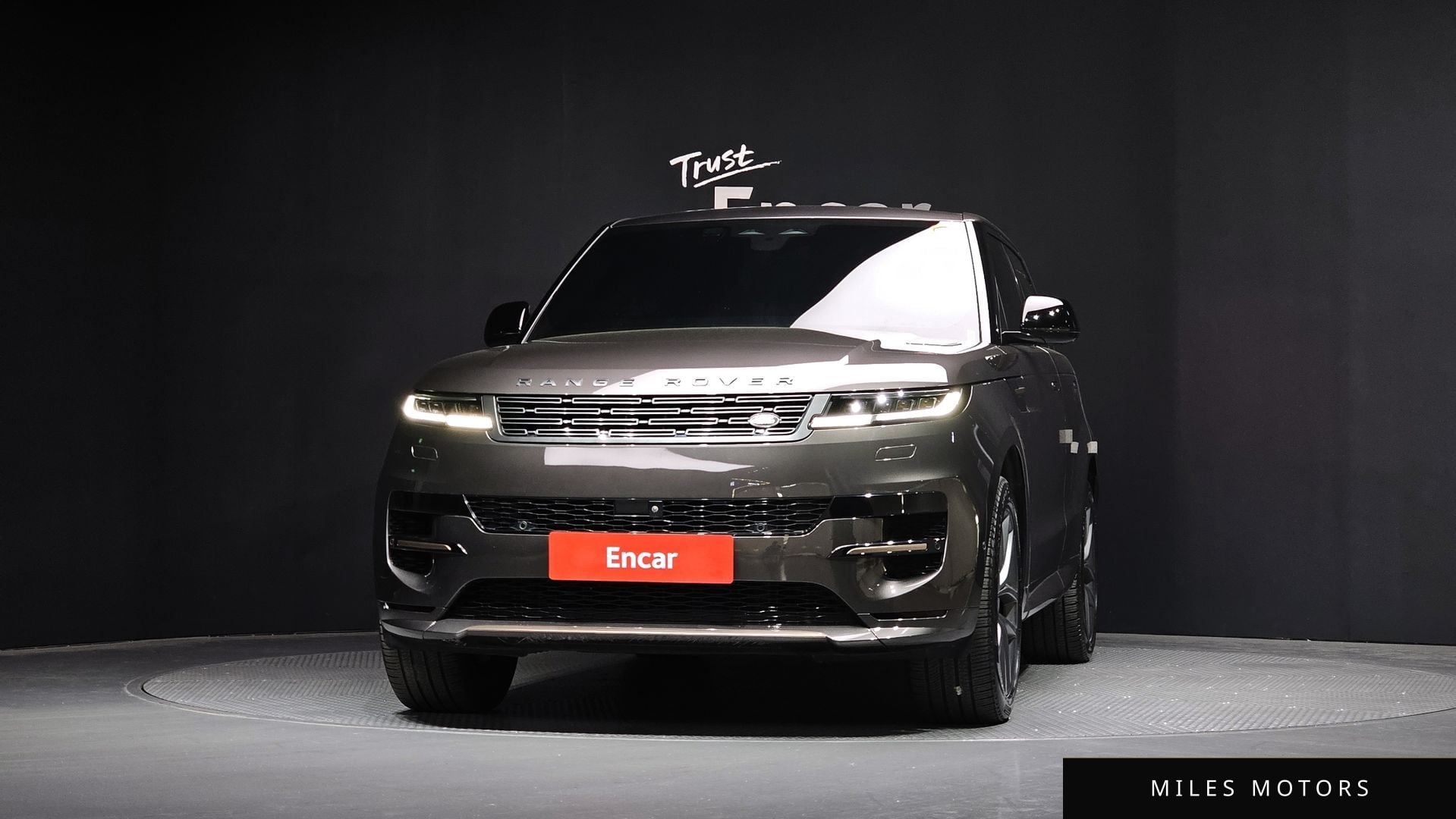 Land Rover Range Rover Sport 2023 — миниатюра 3