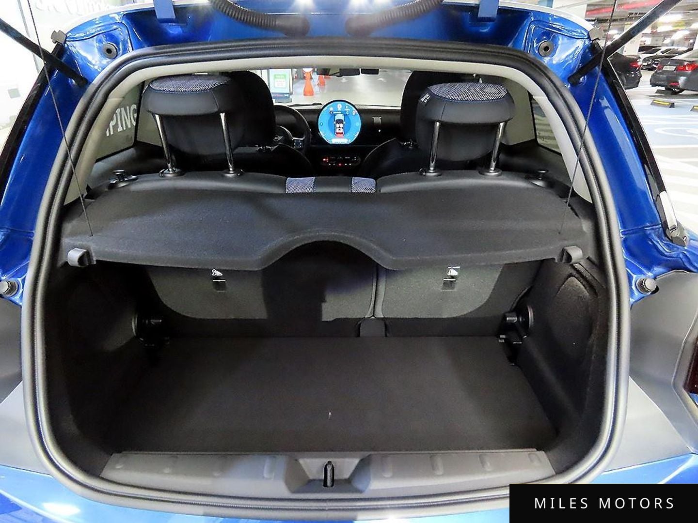 MINI 쿠퍼 C 2025 — миниатюра 17
