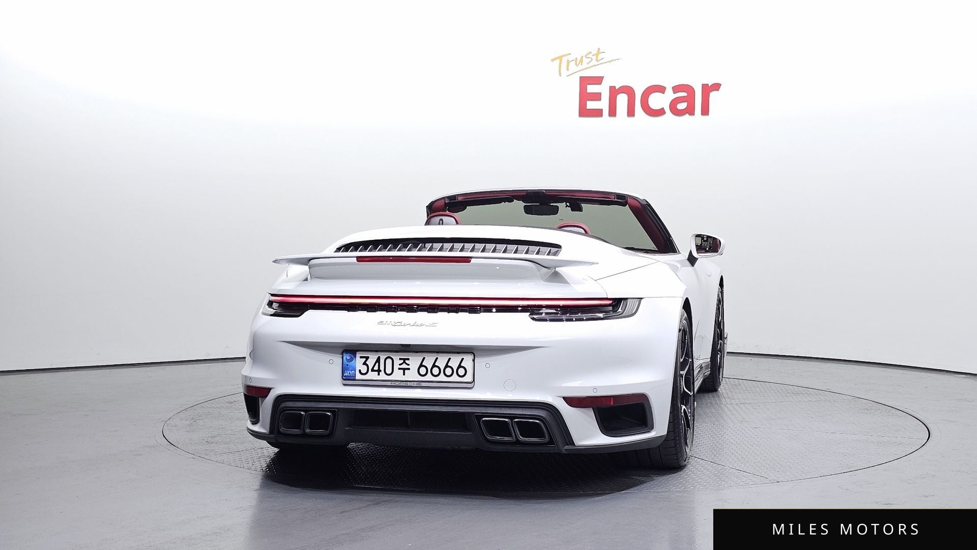 Porsche 911 (992) 2021 — миниатюра 4