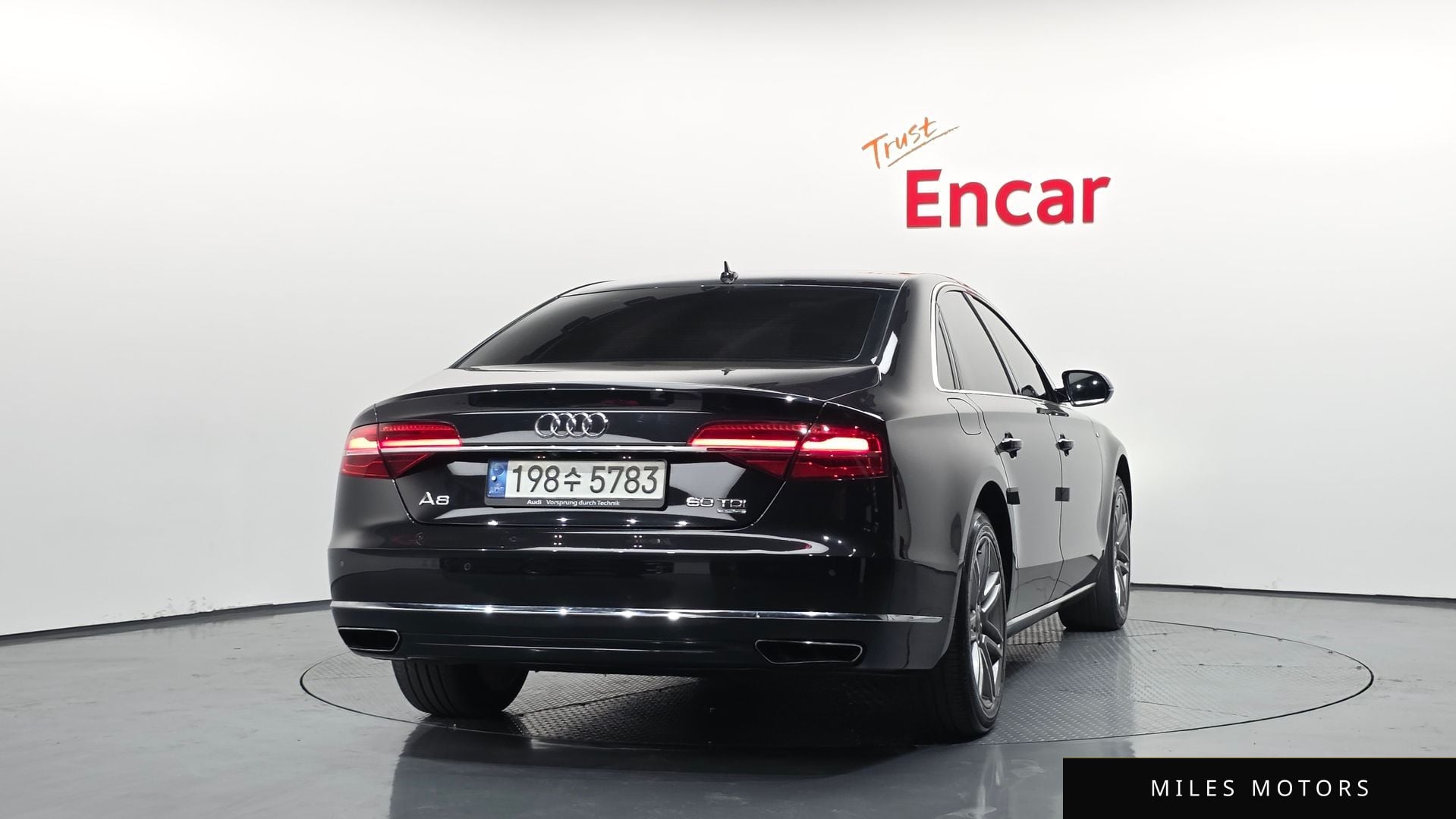 Audi A8 2015 — миниатюра 4