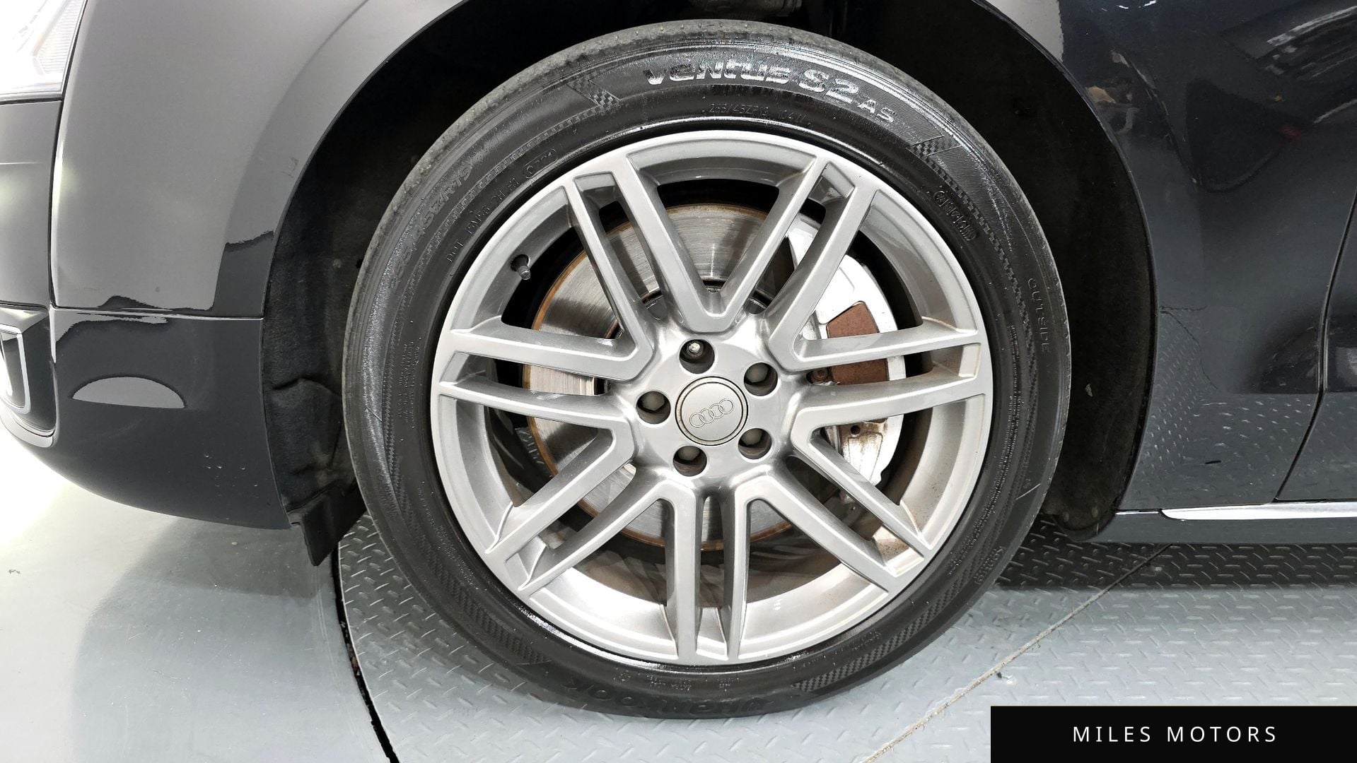Audi A8 2015 — миниатюра 5