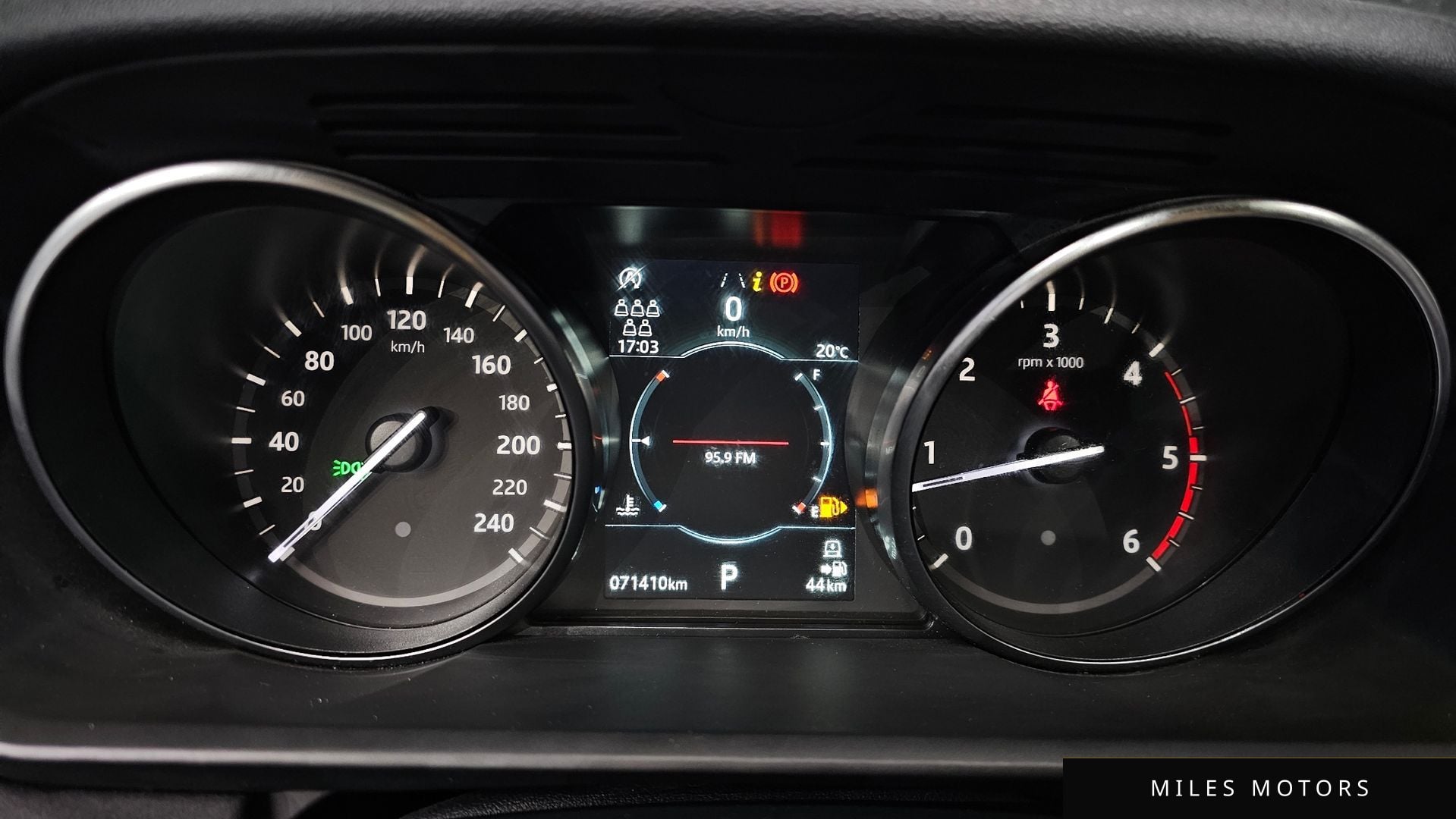 Land Rover 디스커버리 5 2019 — миниатюра 11
