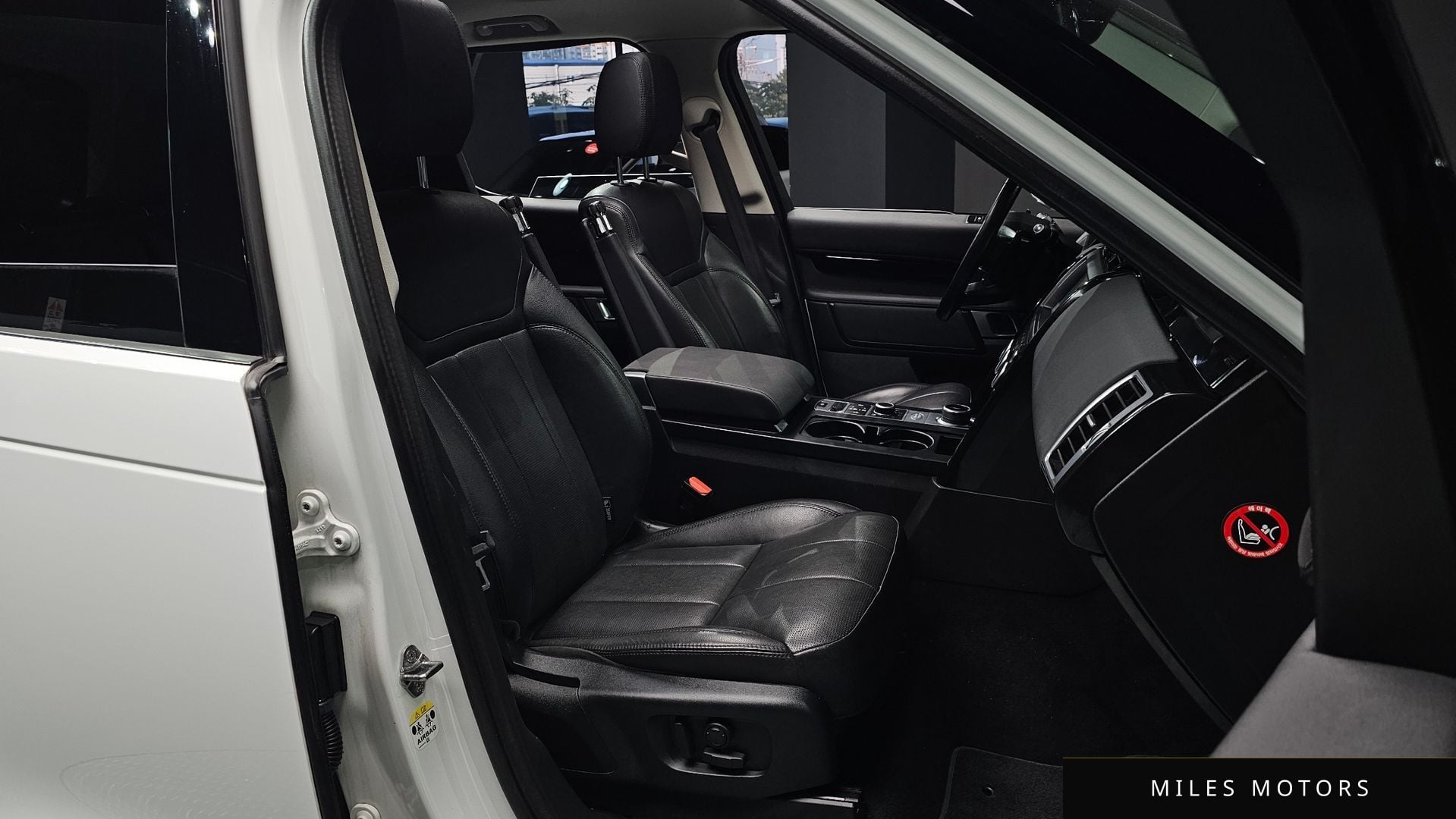 Land Rover 디스커버리 5 2019 — миниатюра 17