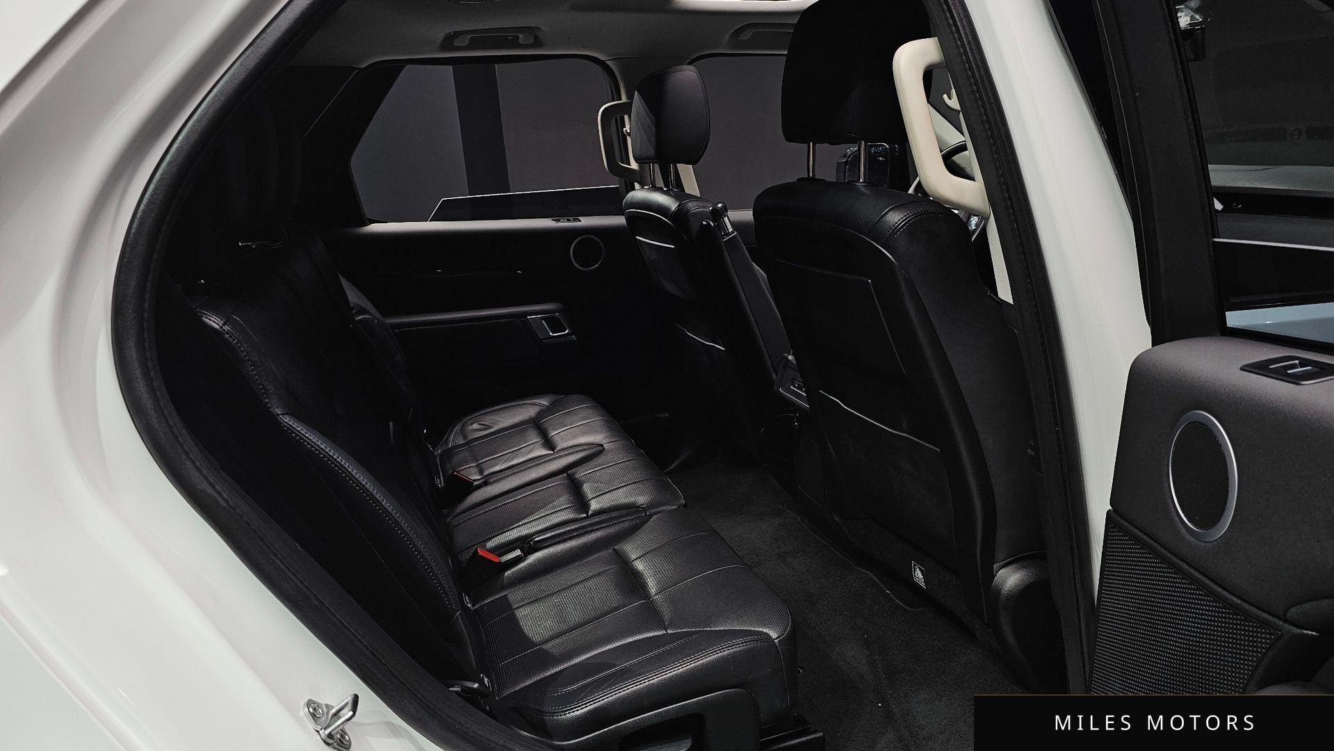 Land Rover 디스커버리 5 2019 — миниатюра 18