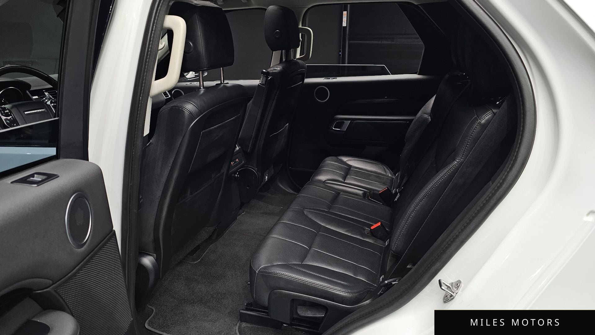 Land Rover 디스커버리 5 2019 — миниатюра 16