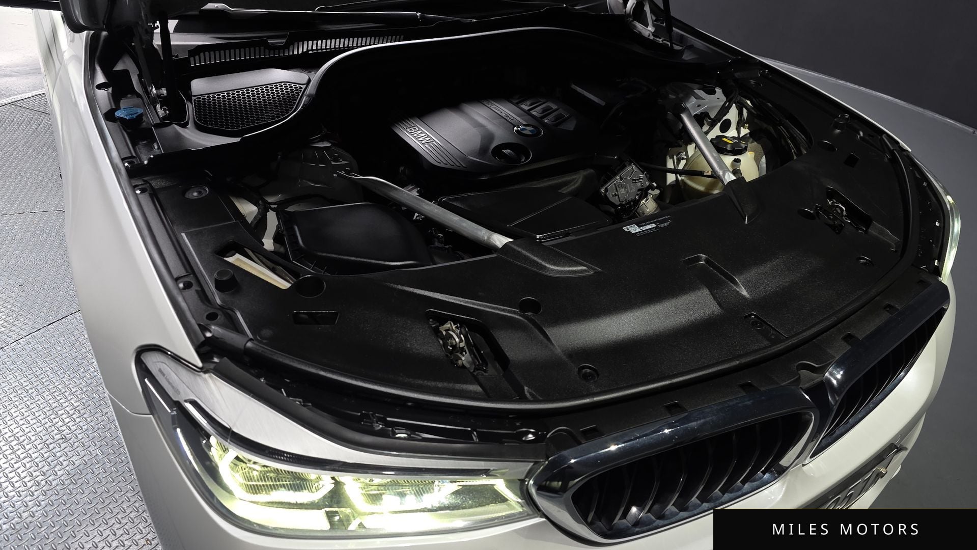 BMW 6 Series GT (G32) 2019 — миниатюра 5