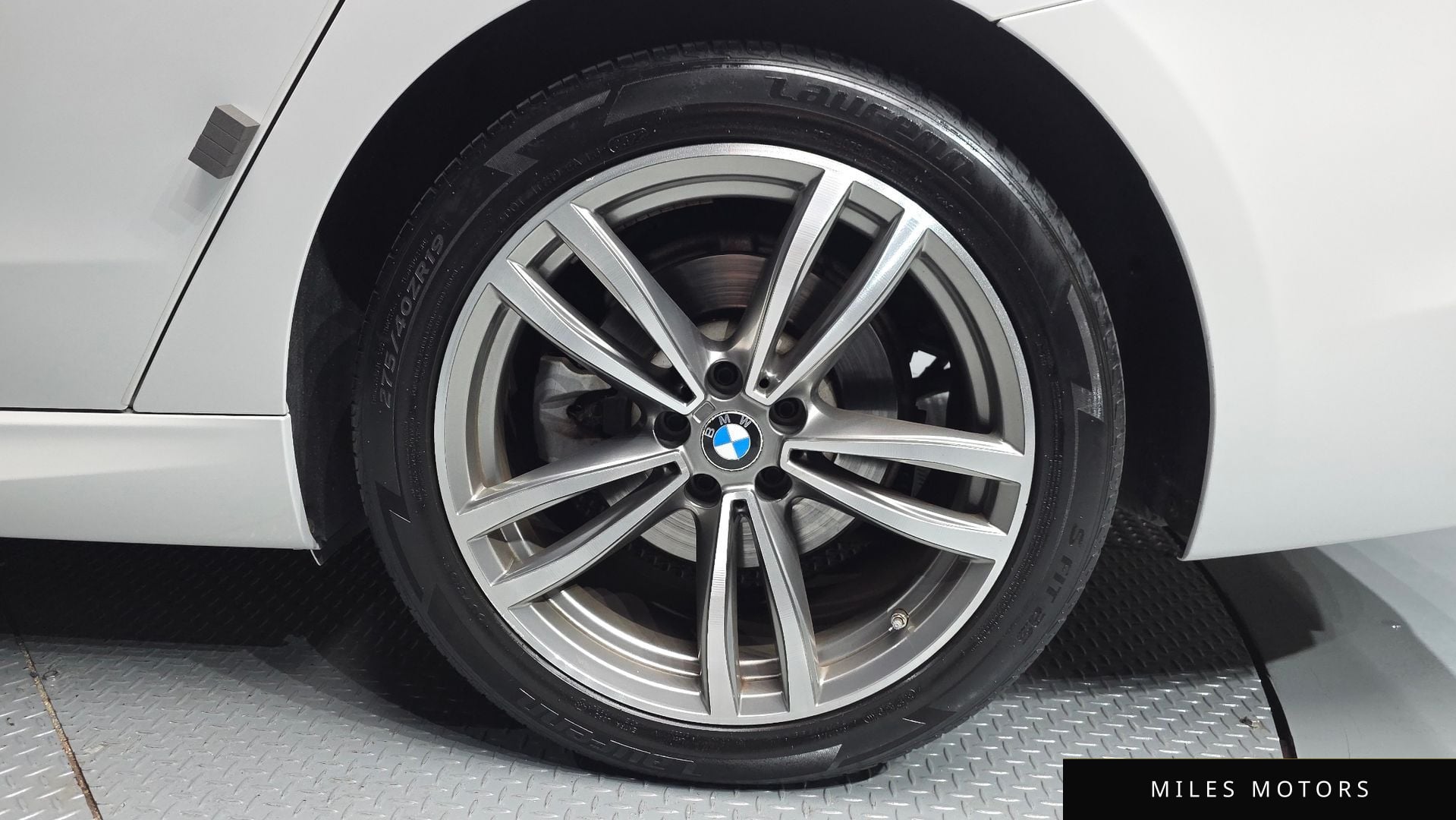 BMW 6 Series GT (G32) 2019 — миниатюра 6