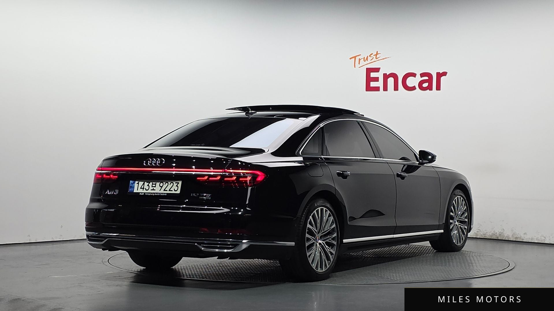 Audi A8 (D5) 2020 — миниатюра 2