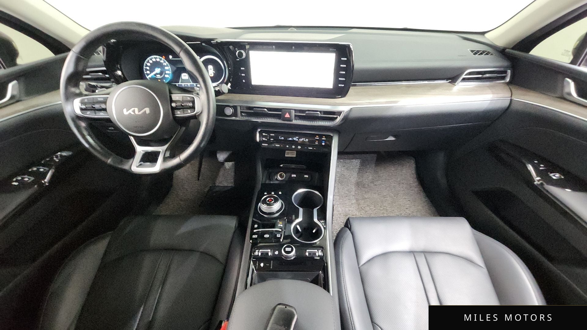 Kia K5 2022 — миниатюра 10