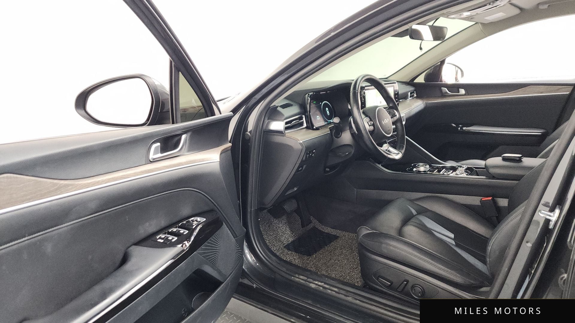 Kia K5 2022 — миниатюра 13