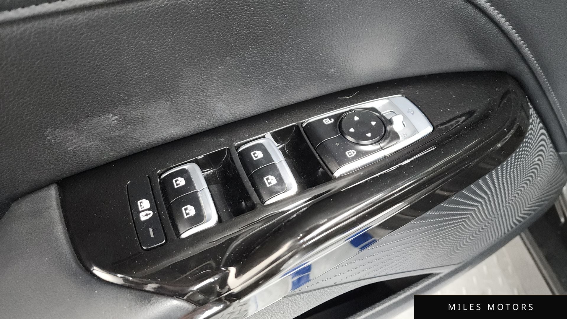 Kia K5 2022 — миниатюра 30