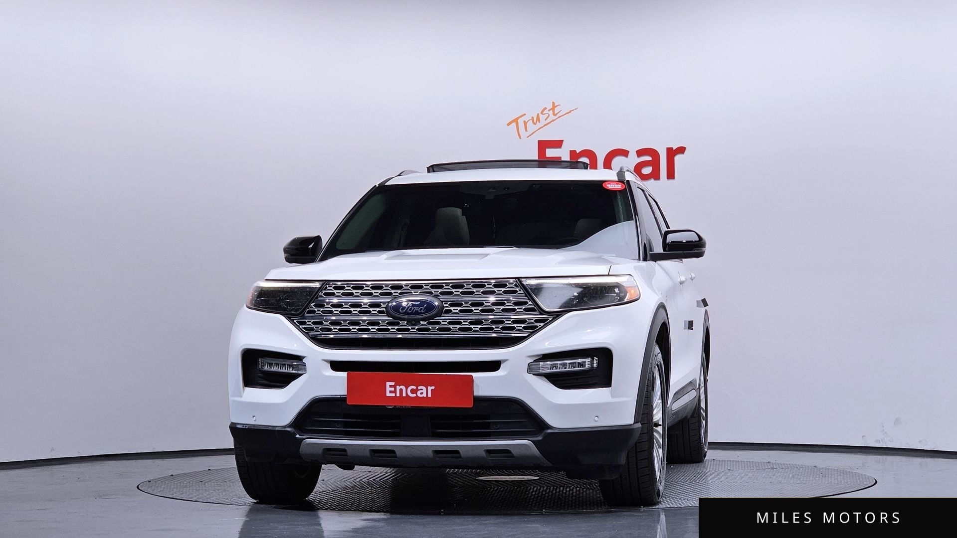 Ford Explorer 2021 — миниатюра 3