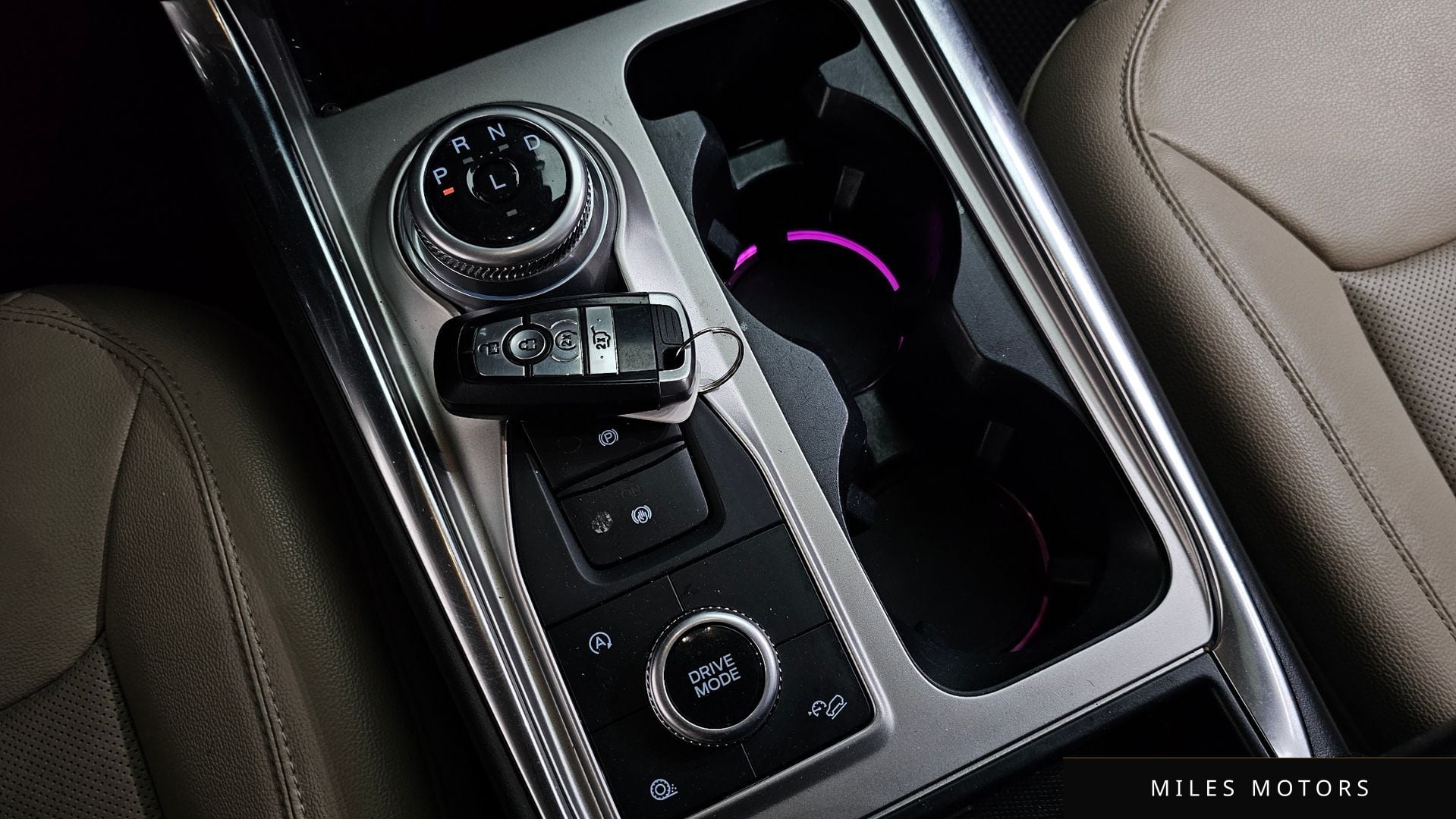 Ford Explorer 2021 — миниатюра 12