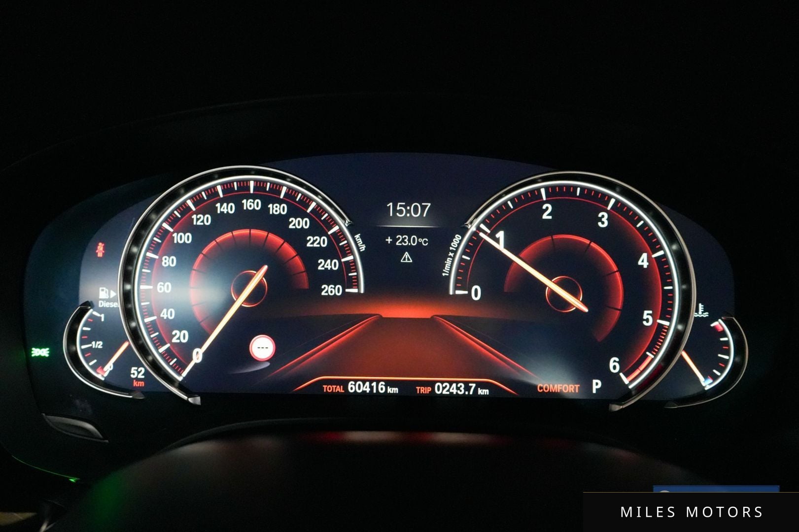 BMW 5 Series (G30) 2018 — миниатюра 8