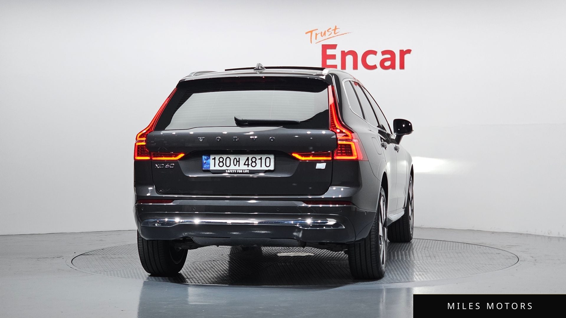 Volvo XC60 2024 — миниатюра 4