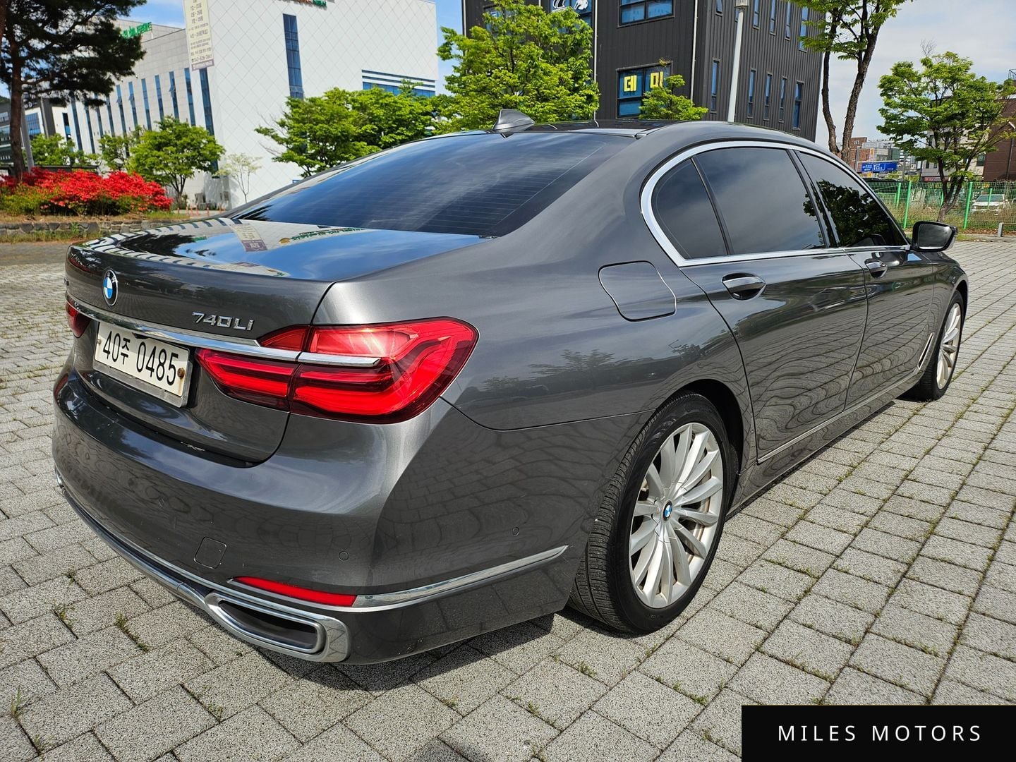 BMW 7 Series (G11) 2016 — миниатюра 5