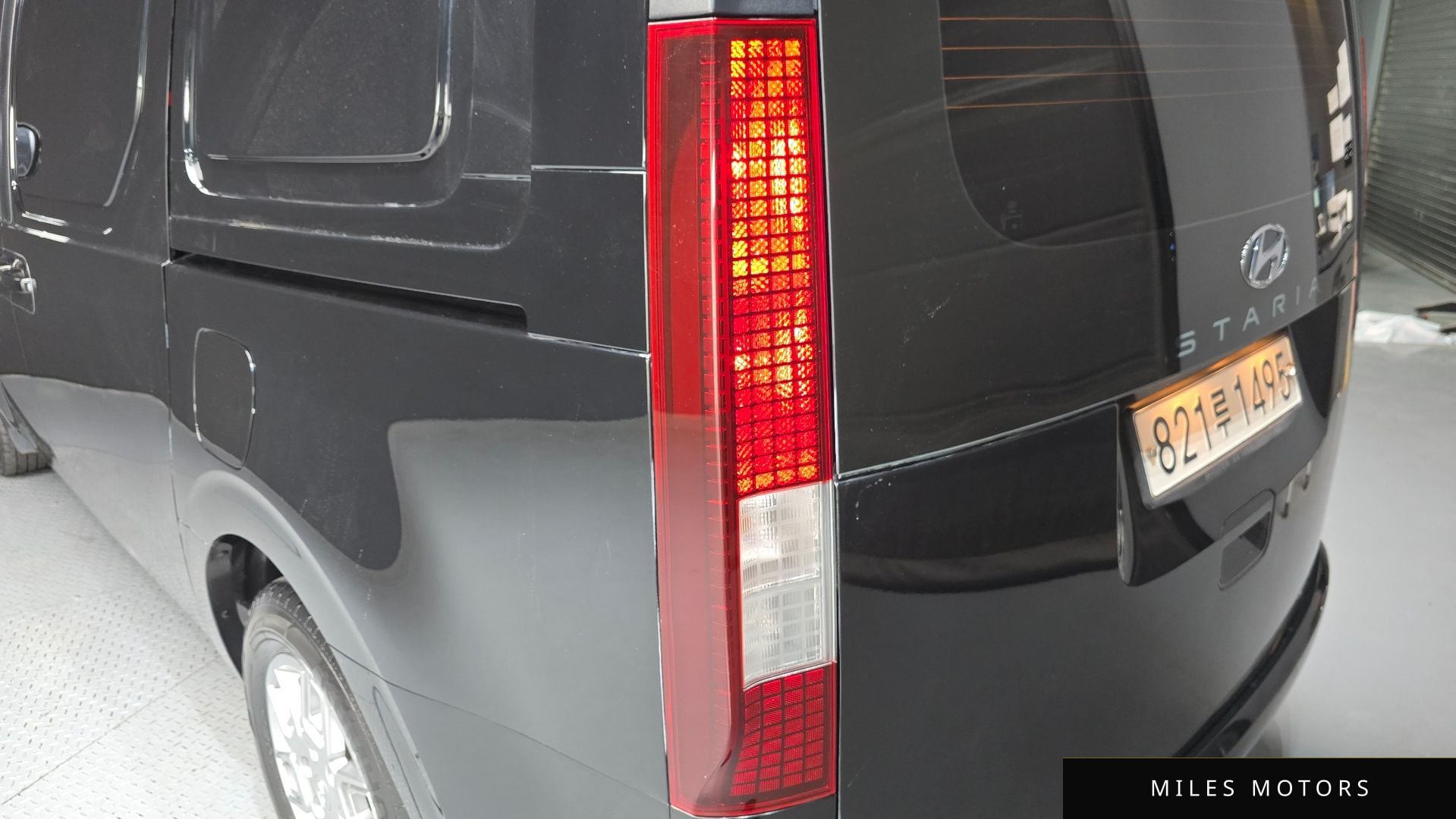Hyundai Staria 2022 — миниатюра 9