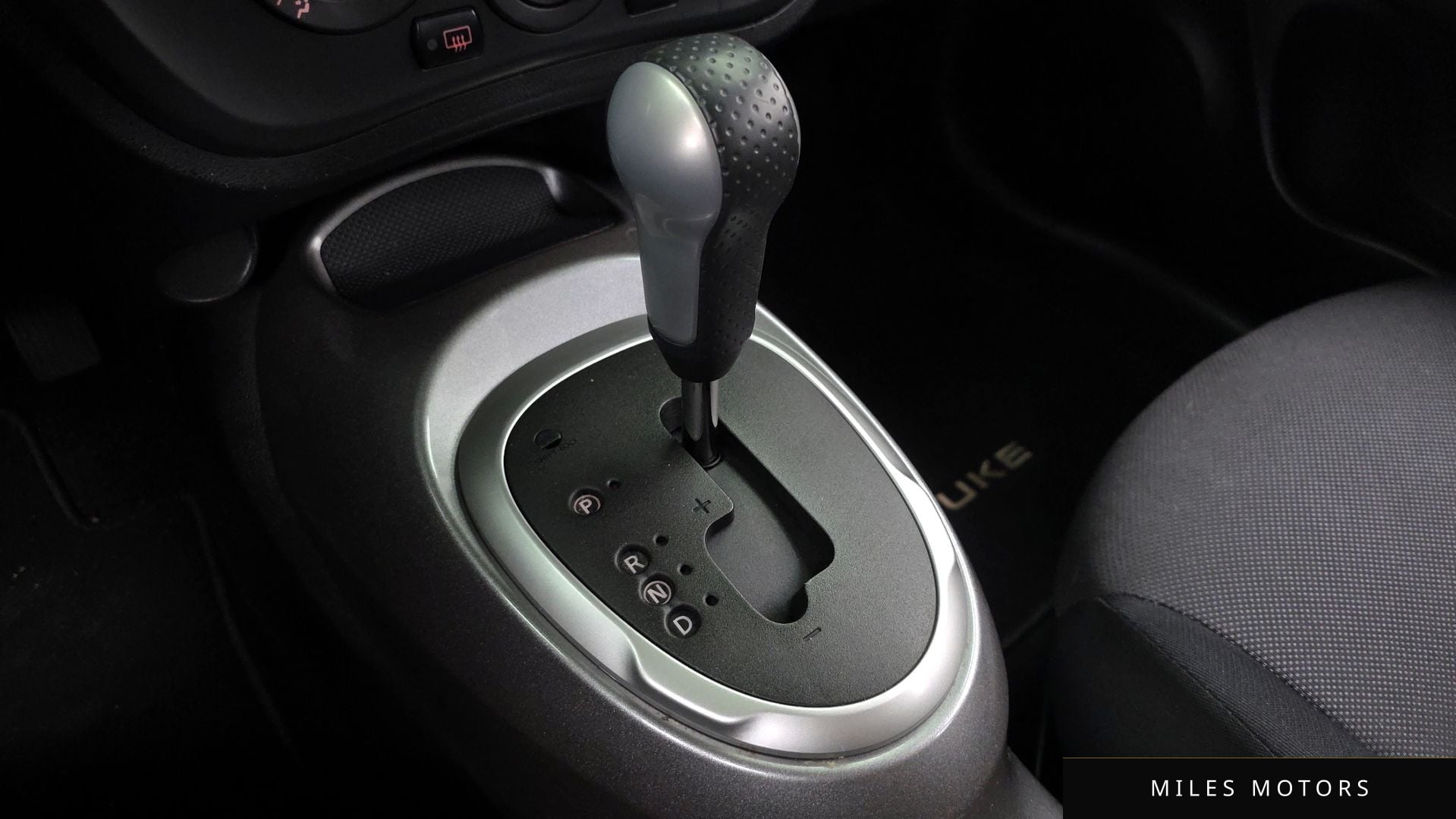 Nissan 쥬크 2014 — миниатюра 9