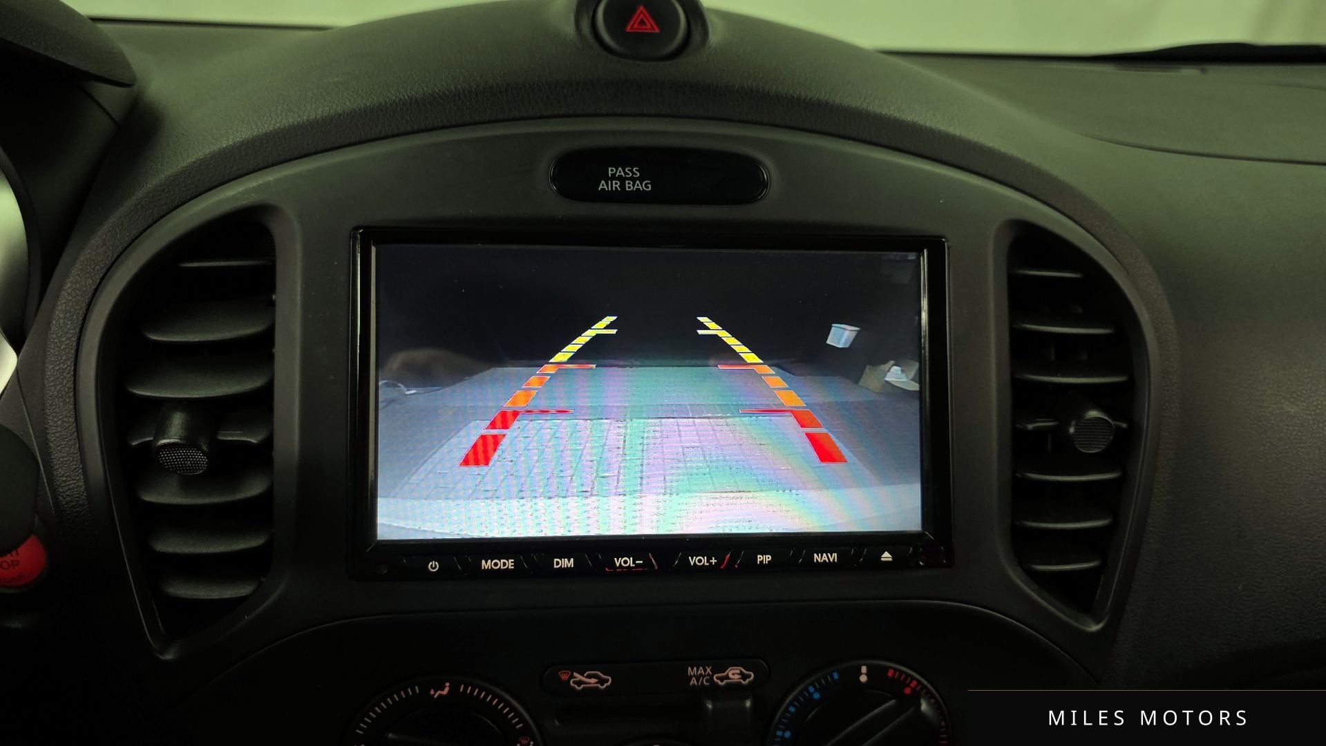 Nissan 쥬크 2014 — миниатюра 15
