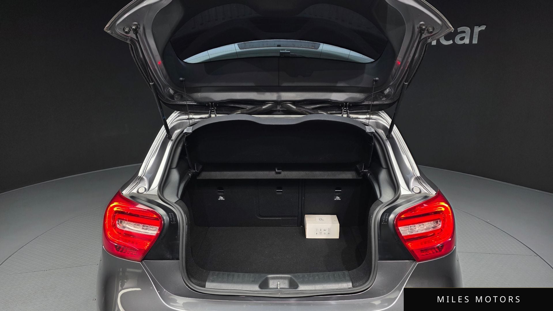 Mercedes-Benz A-Class W176 2015 — миниатюра 20