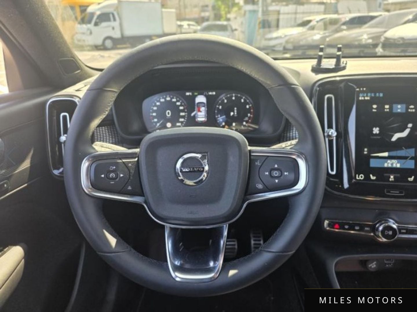Volvo XC40 2022 — миниатюра 7