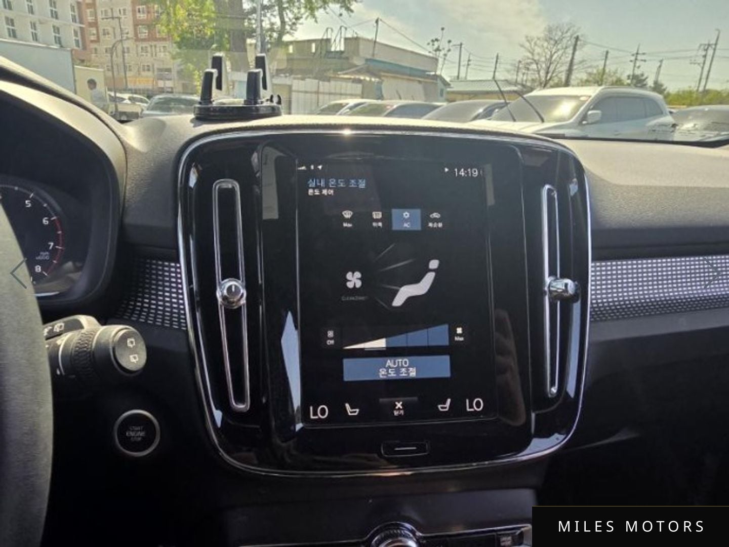 Volvo XC40 2022 — миниатюра 10