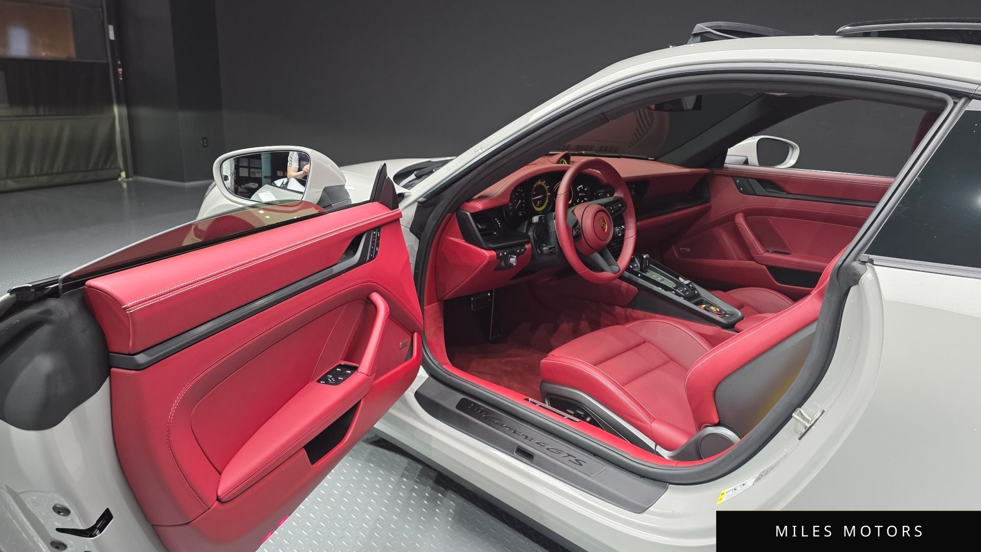 Porsche 911 (992) 2022 — миниатюра 13