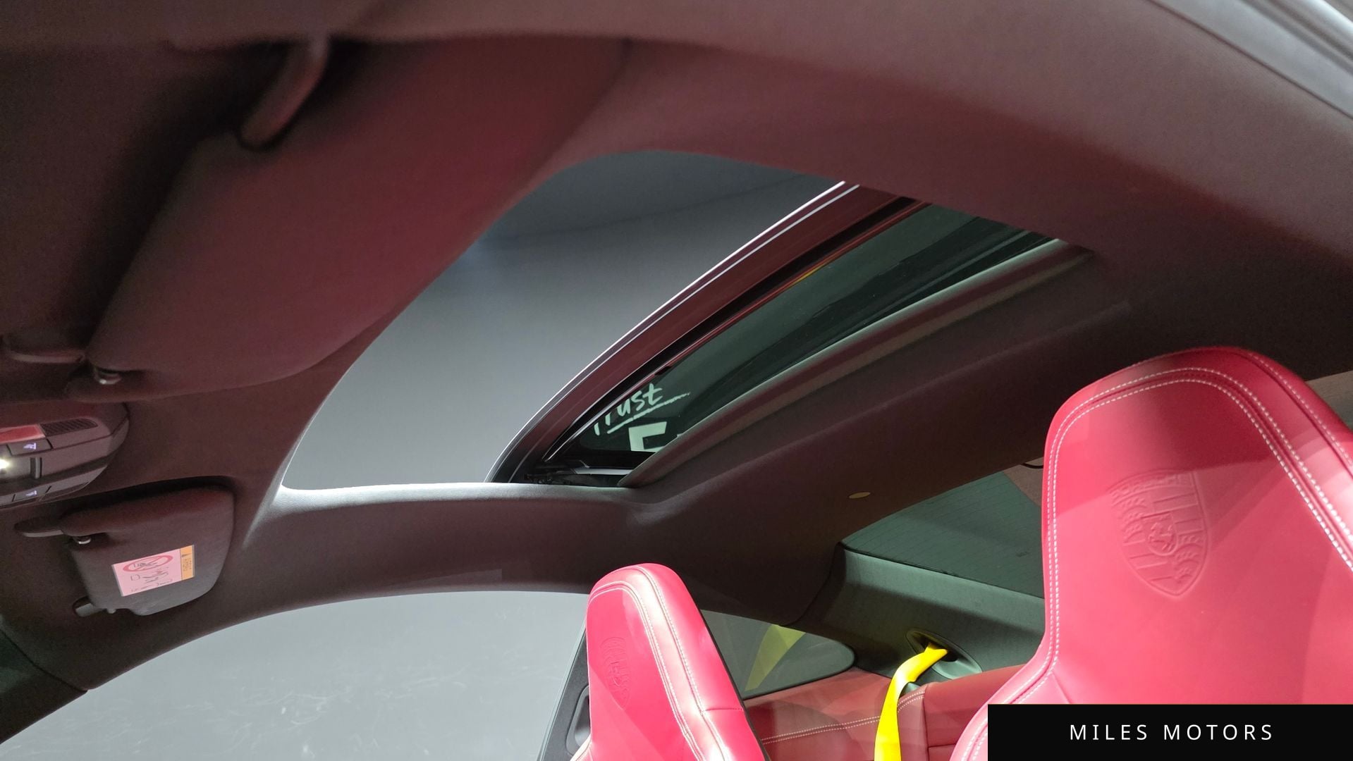 Porsche 911 (992) 2022 — миниатюра 29