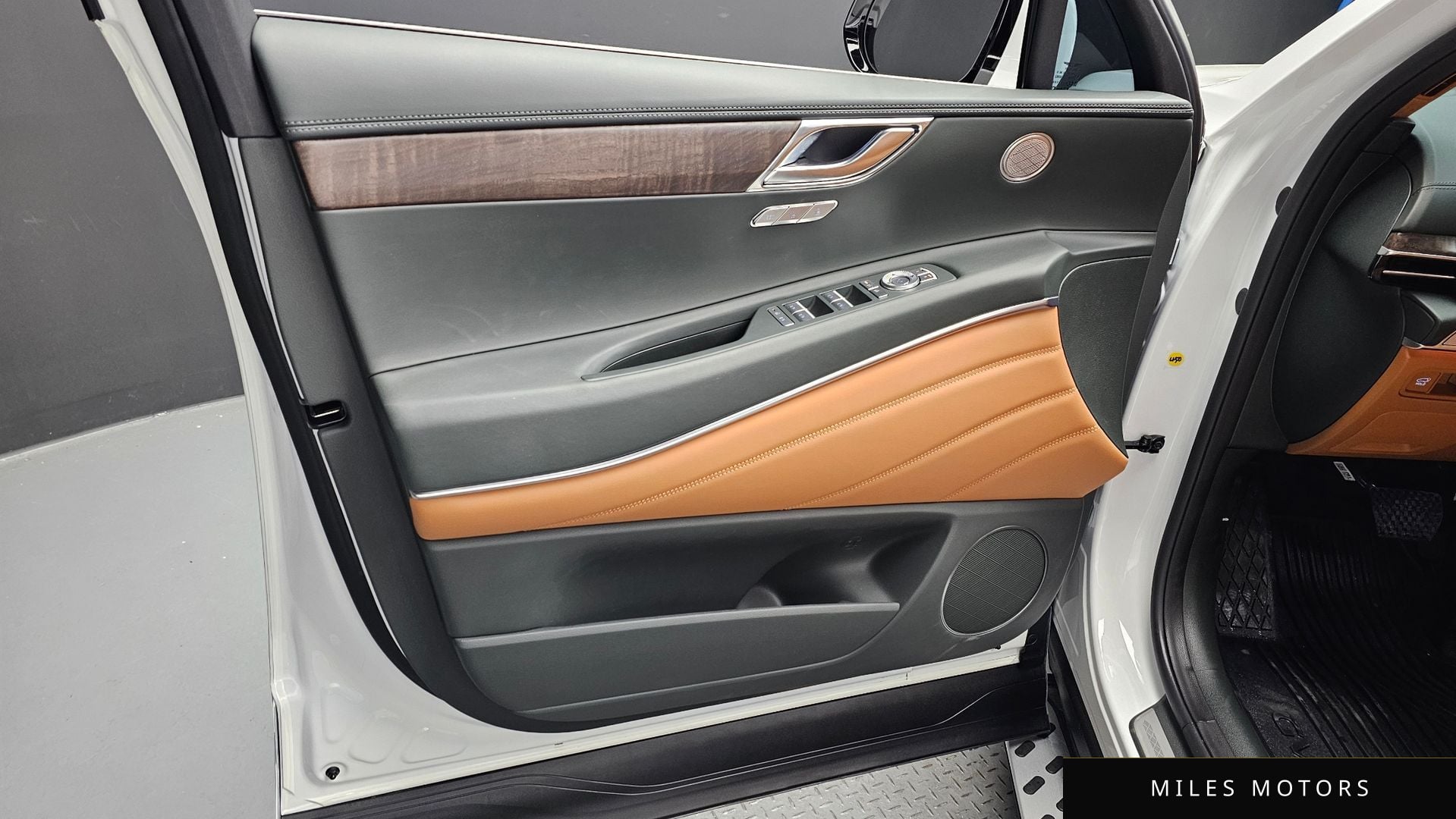 Genesis GV80 2024 — миниатюра 13