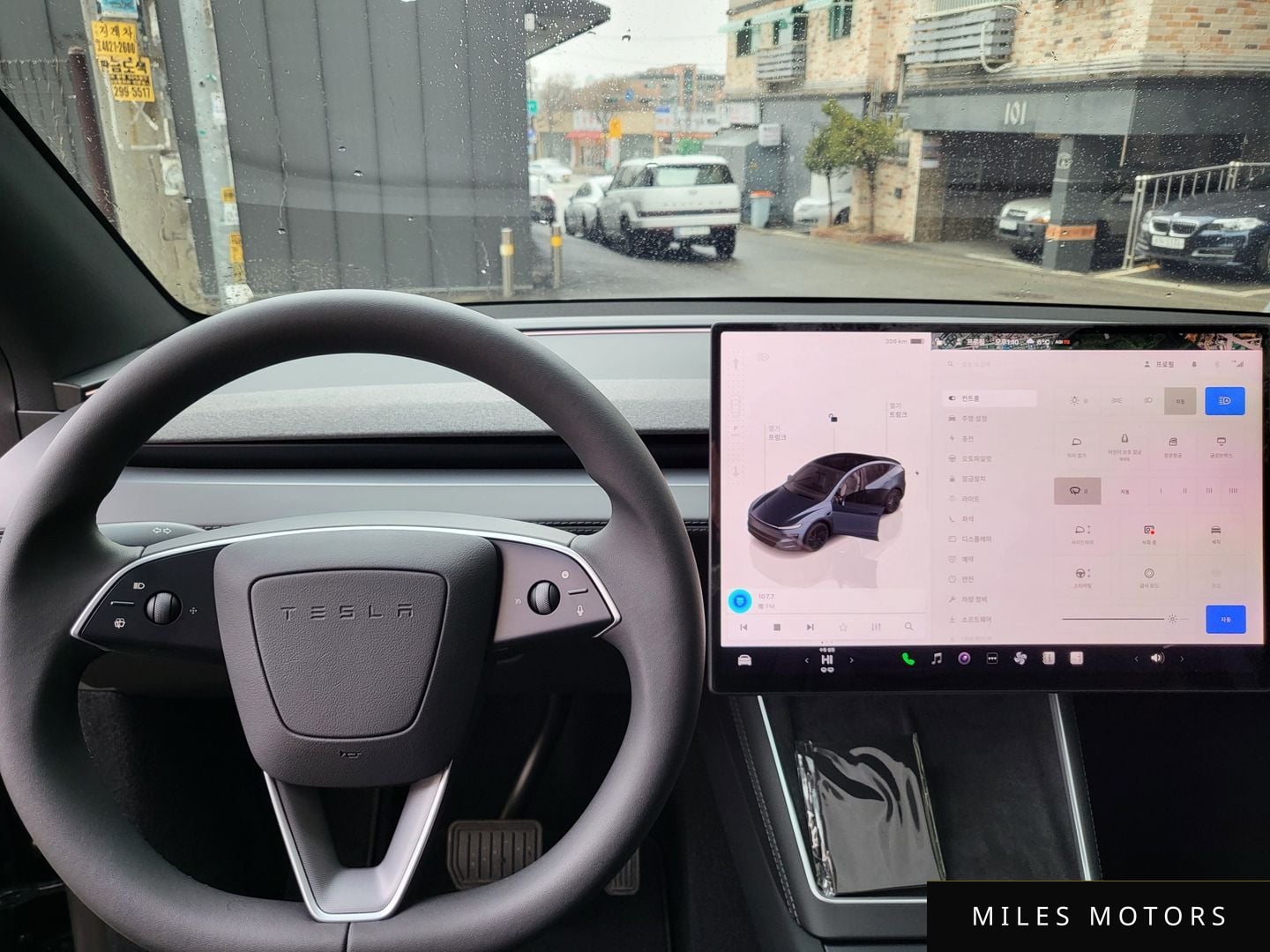 Tesla Model Y 2026 — миниатюра 11