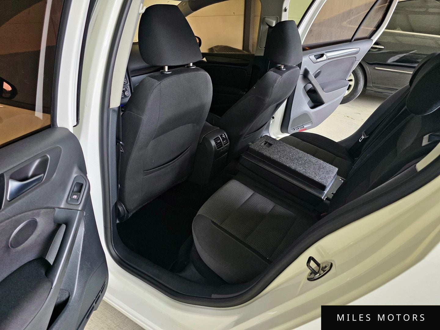 Volkswagen Golf 2011 — миниатюра 10